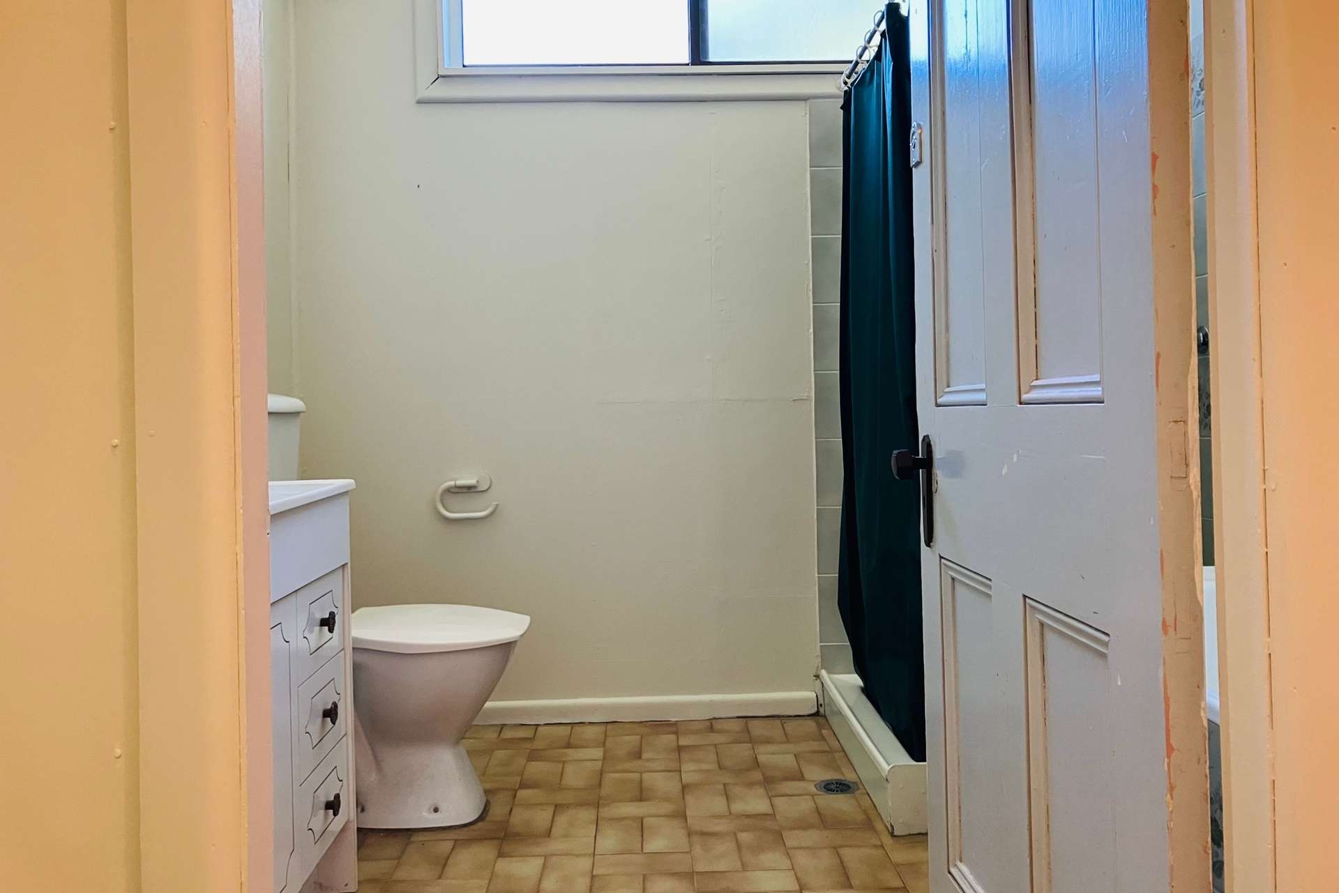 36 Armstrong Street, Wentworth Falls, NSW 2782 AUS