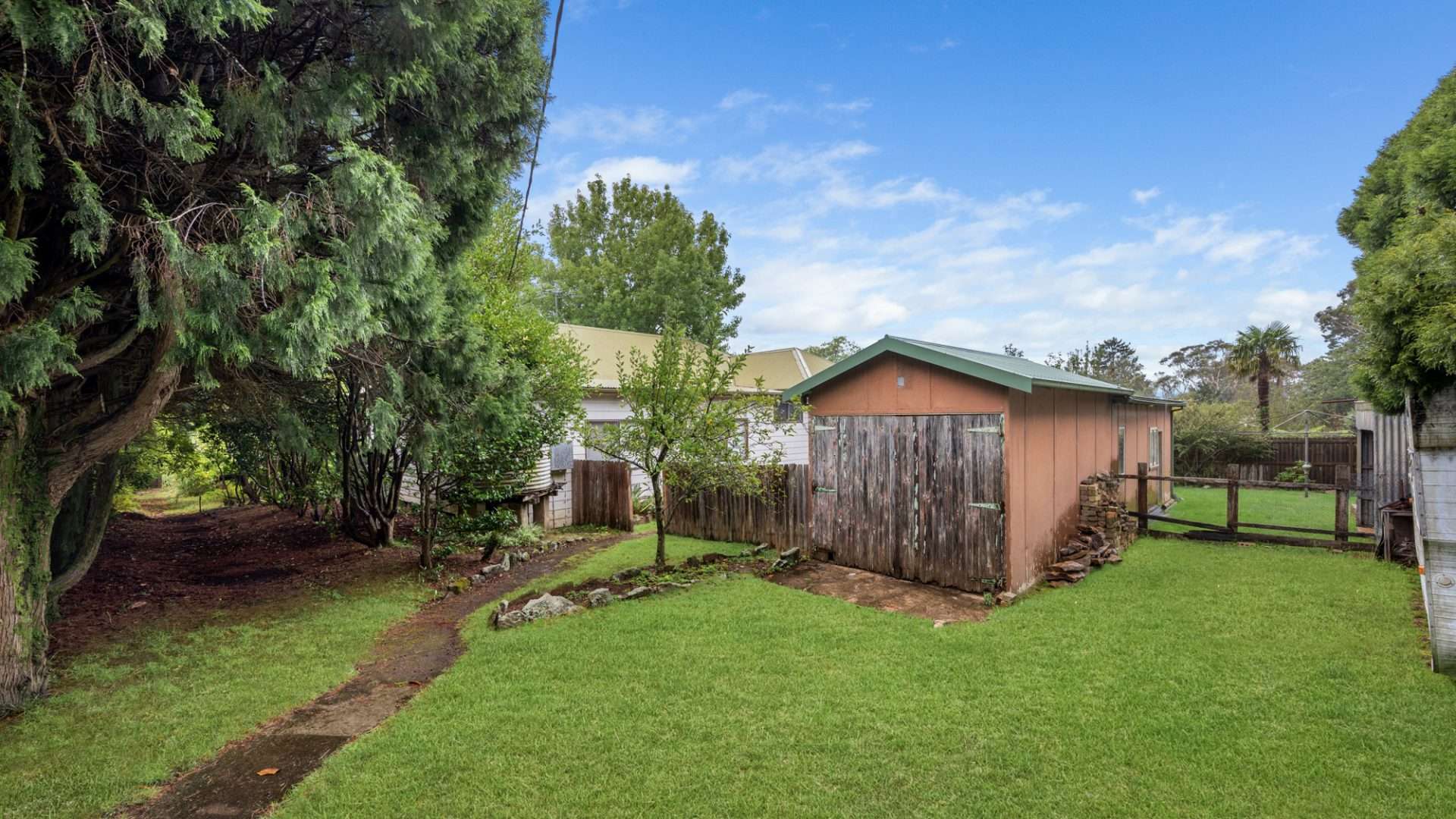 36 Armstrong Street, Wentworth Falls, NSW 2782 AUS