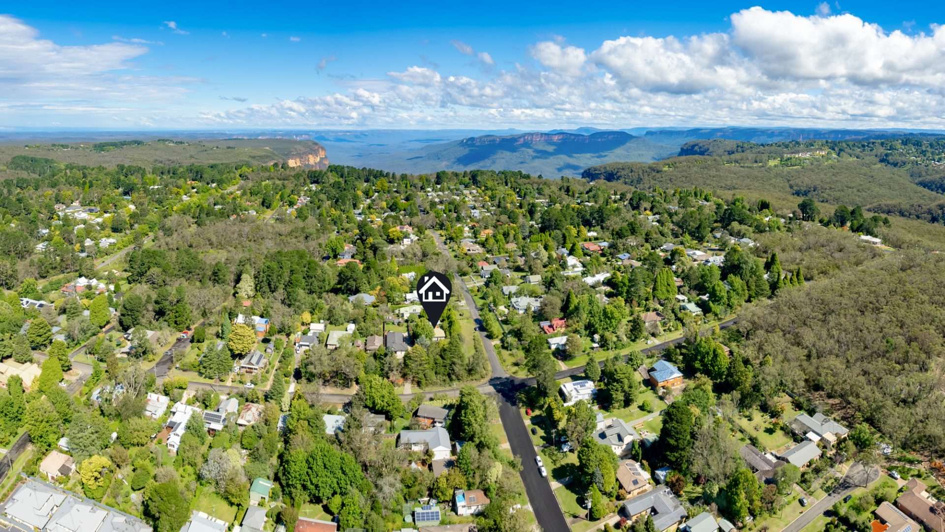 36 Armstrong Street, Wentworth Falls, NSW 2782 AUS