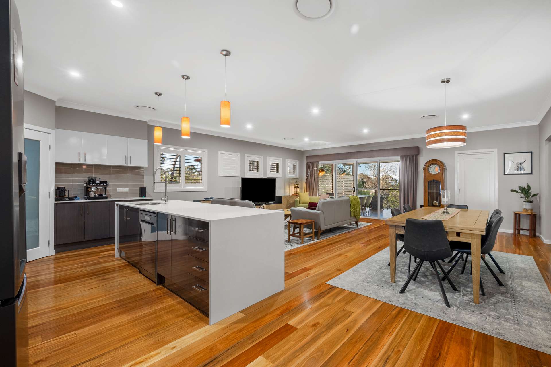69 Shirlow Avenue, Faulconbridge, NSW 2776 AUS