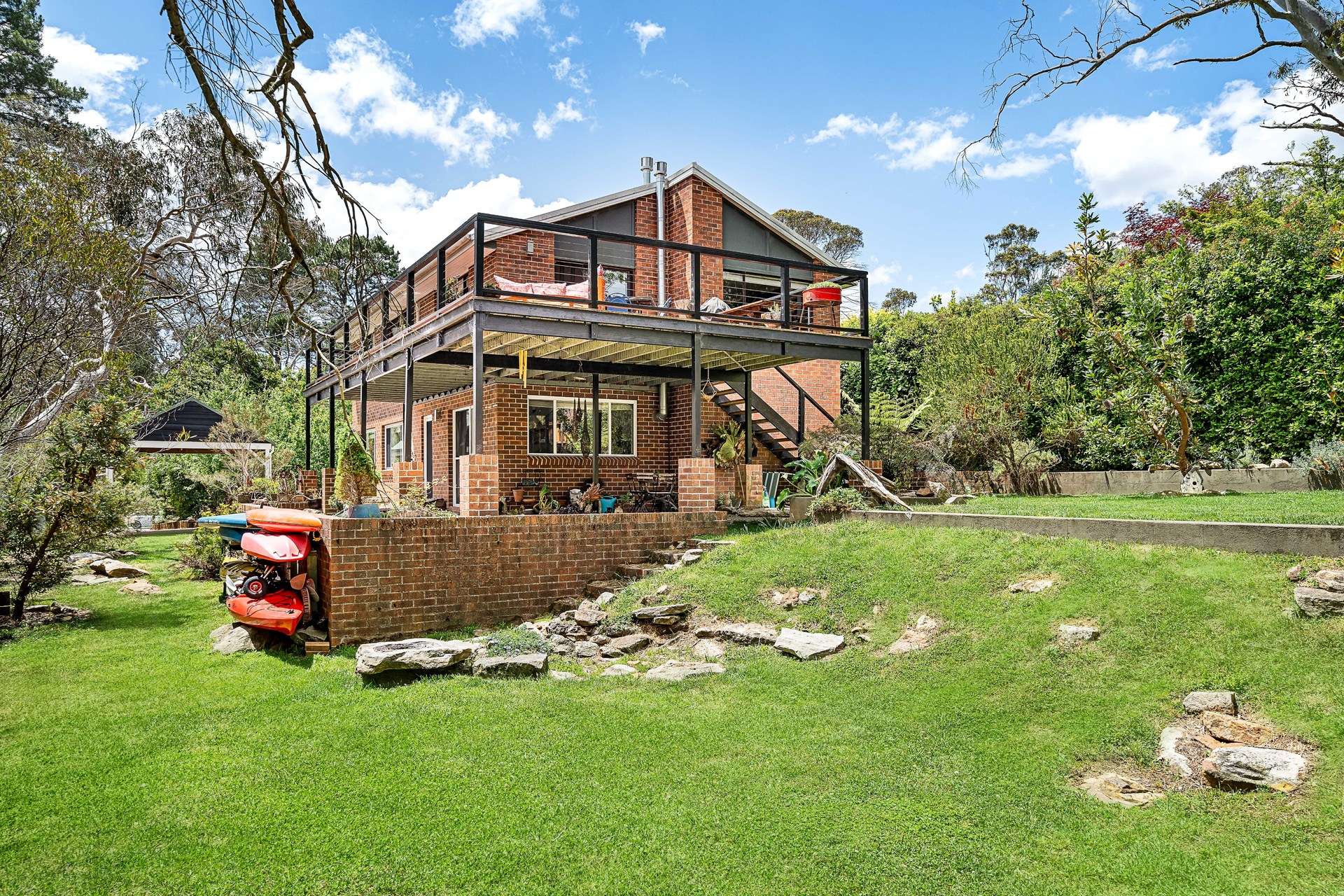 16 Waratah Road, Wentworth Falls, NSW 2782 AUS