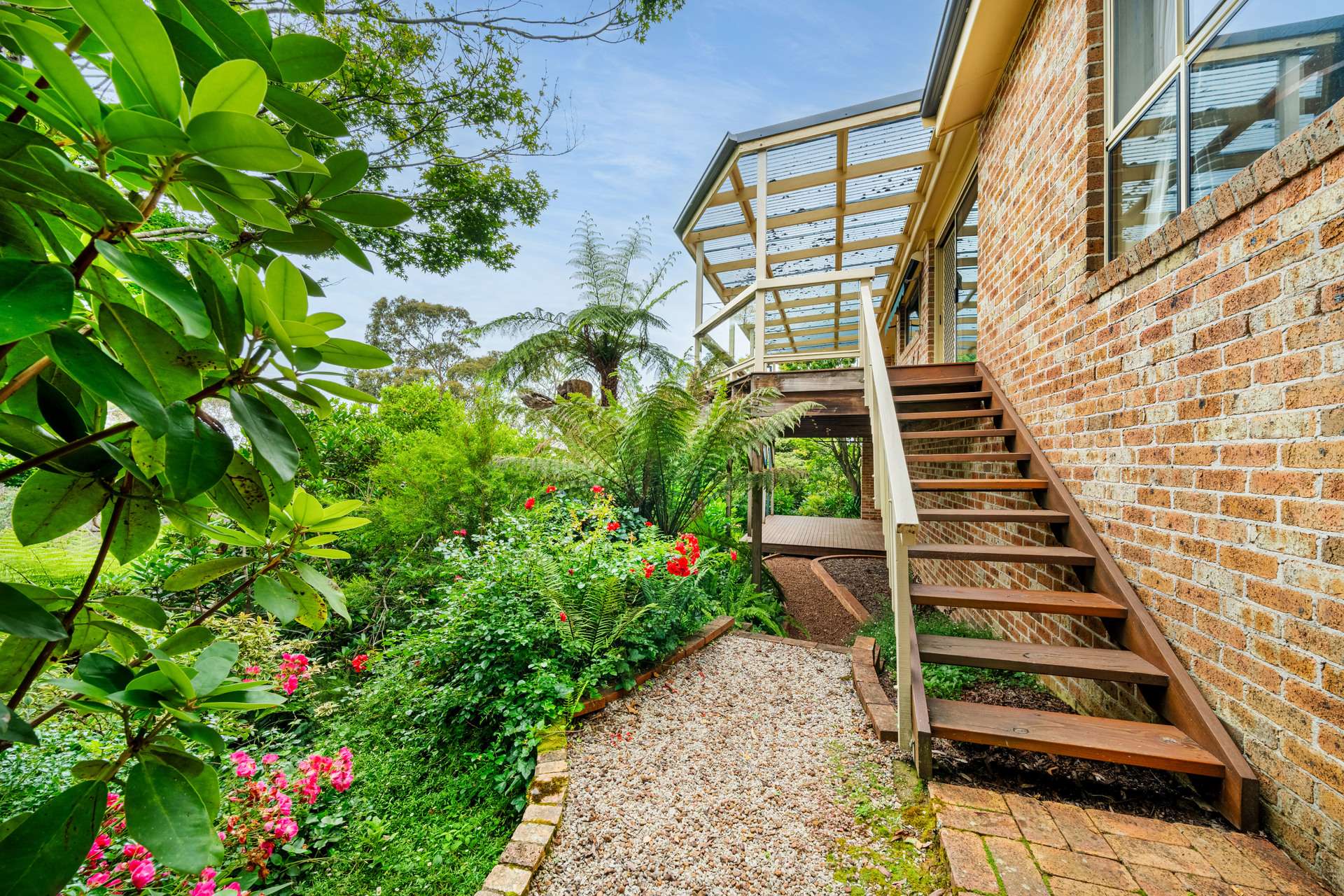 30 Buena Vista Avenue, Wentworth Falls, NSW 2782 AUS