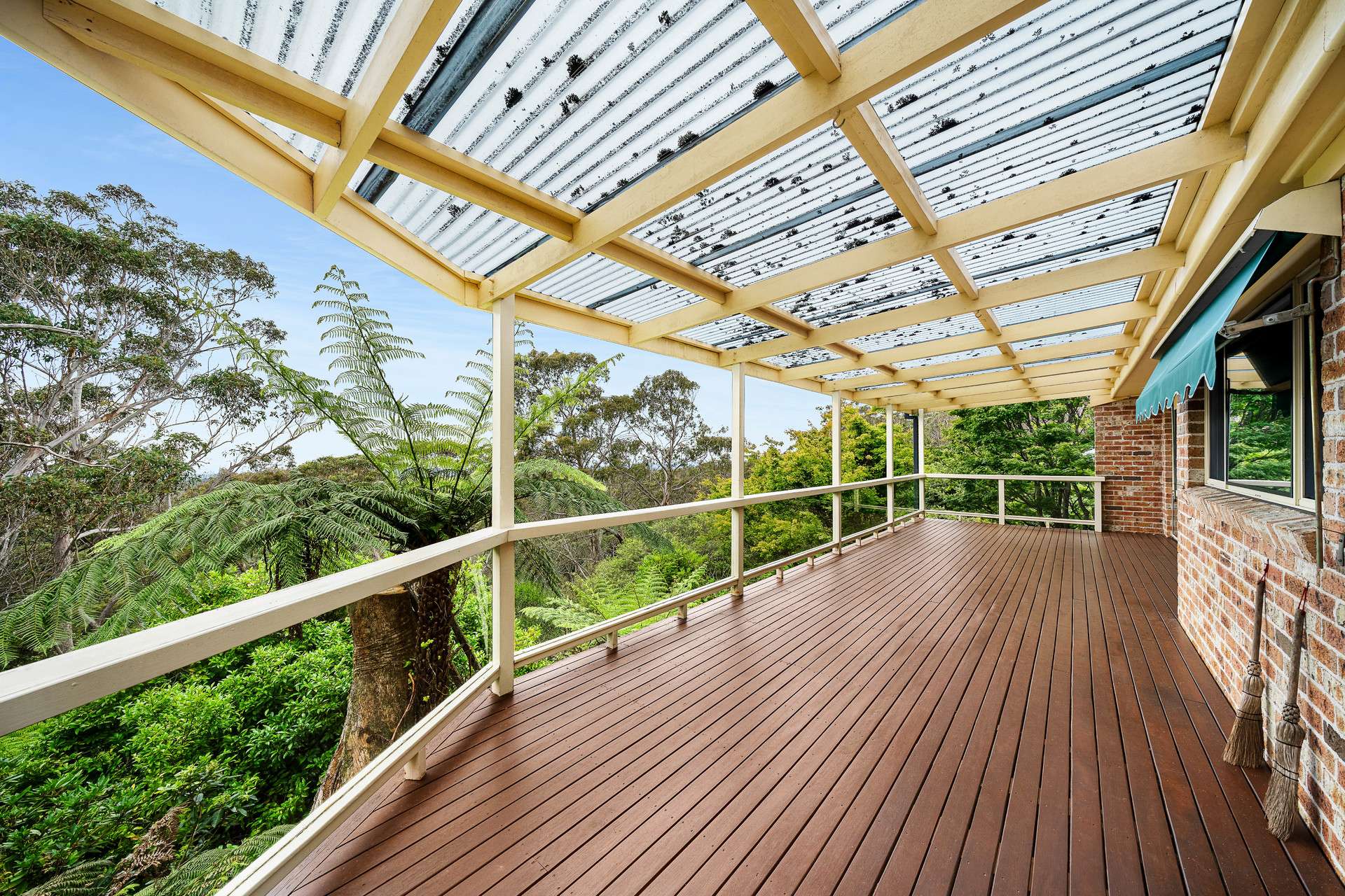 30 Buena Vista Avenue, Wentworth Falls, NSW 2782 AUS