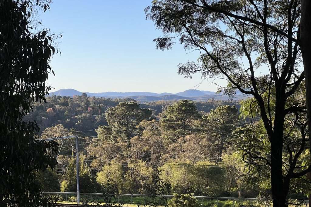 13 Nelson Avenue, Wentworth Falls, NSW 2782 AUS