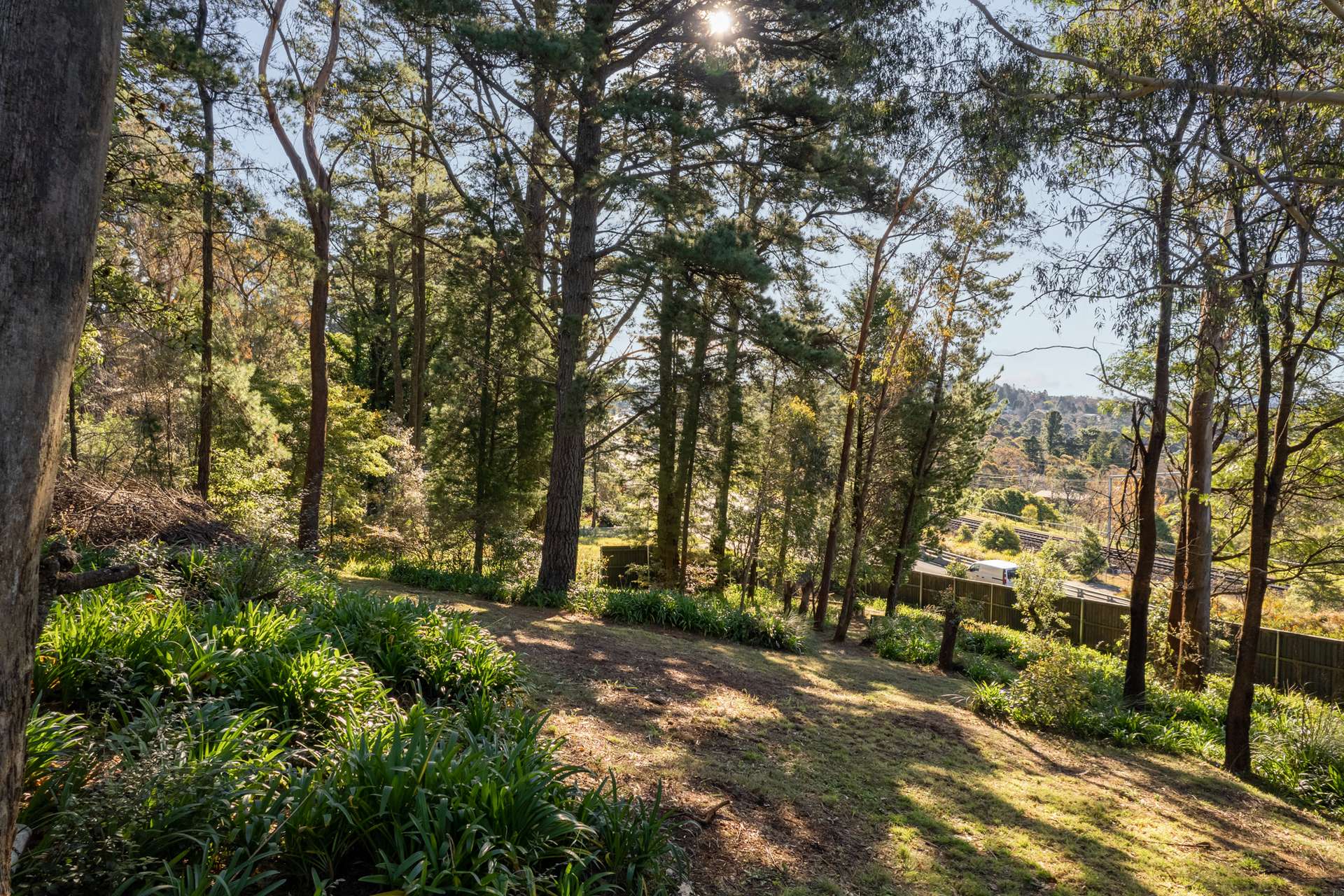13 Nelson Avenue, Wentworth Falls, NSW 2782 AUS