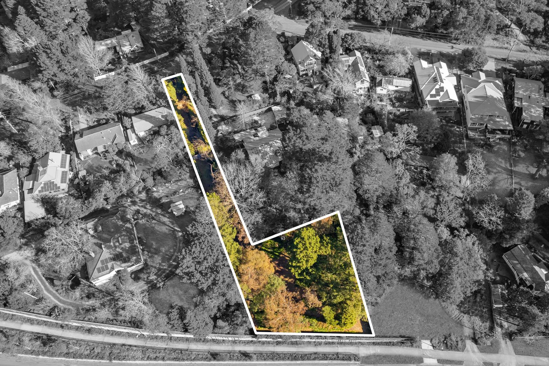 13 Nelson Avenue, Wentworth Falls, NSW 2782 AUS