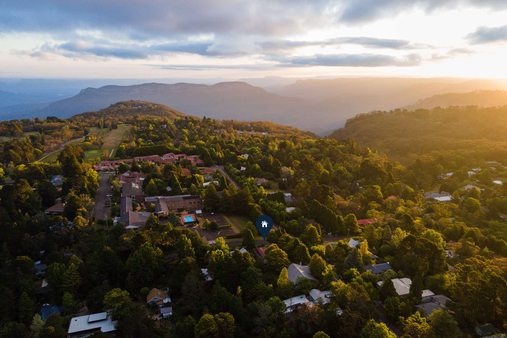 68 Gladstone Road, Leura, NSW 2780 AUS