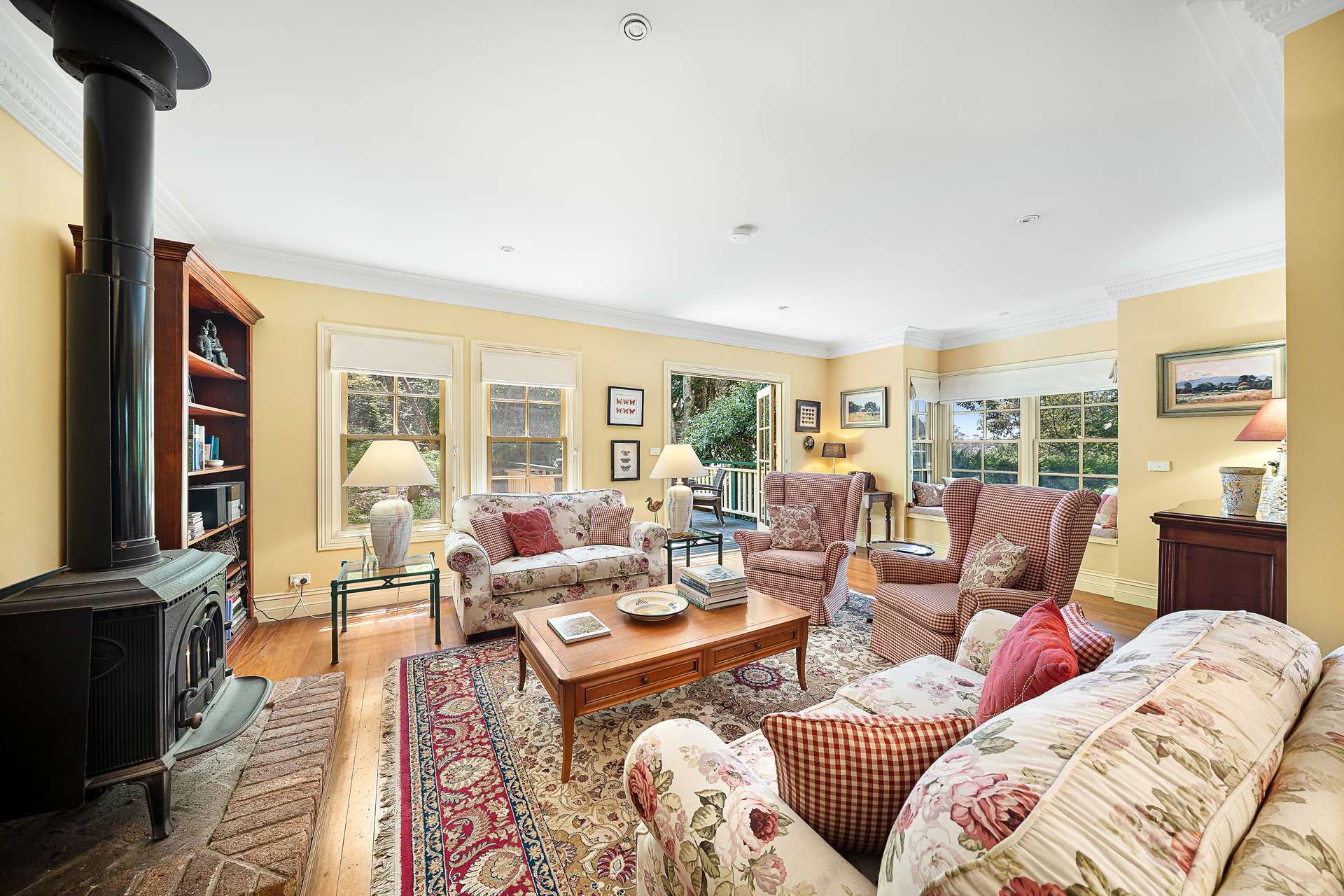 1 Westbourne Avenue, Wentworth Falls, NSW 2782 AUS