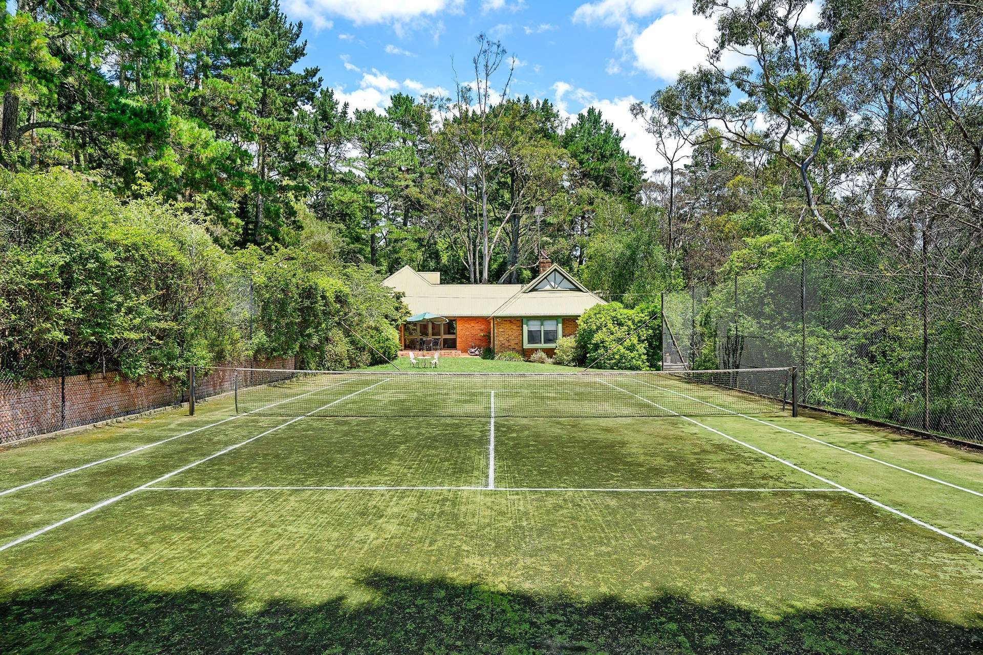 1-3 Jamieson Street, Wentworth Falls, NSW 2782 AUS