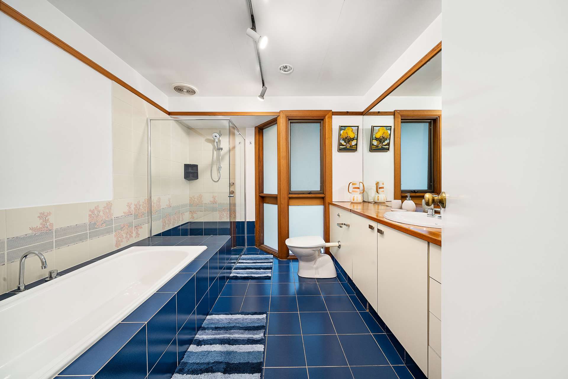1-3 Jamieson Street, Wentworth Falls, NSW 2782 AUS
