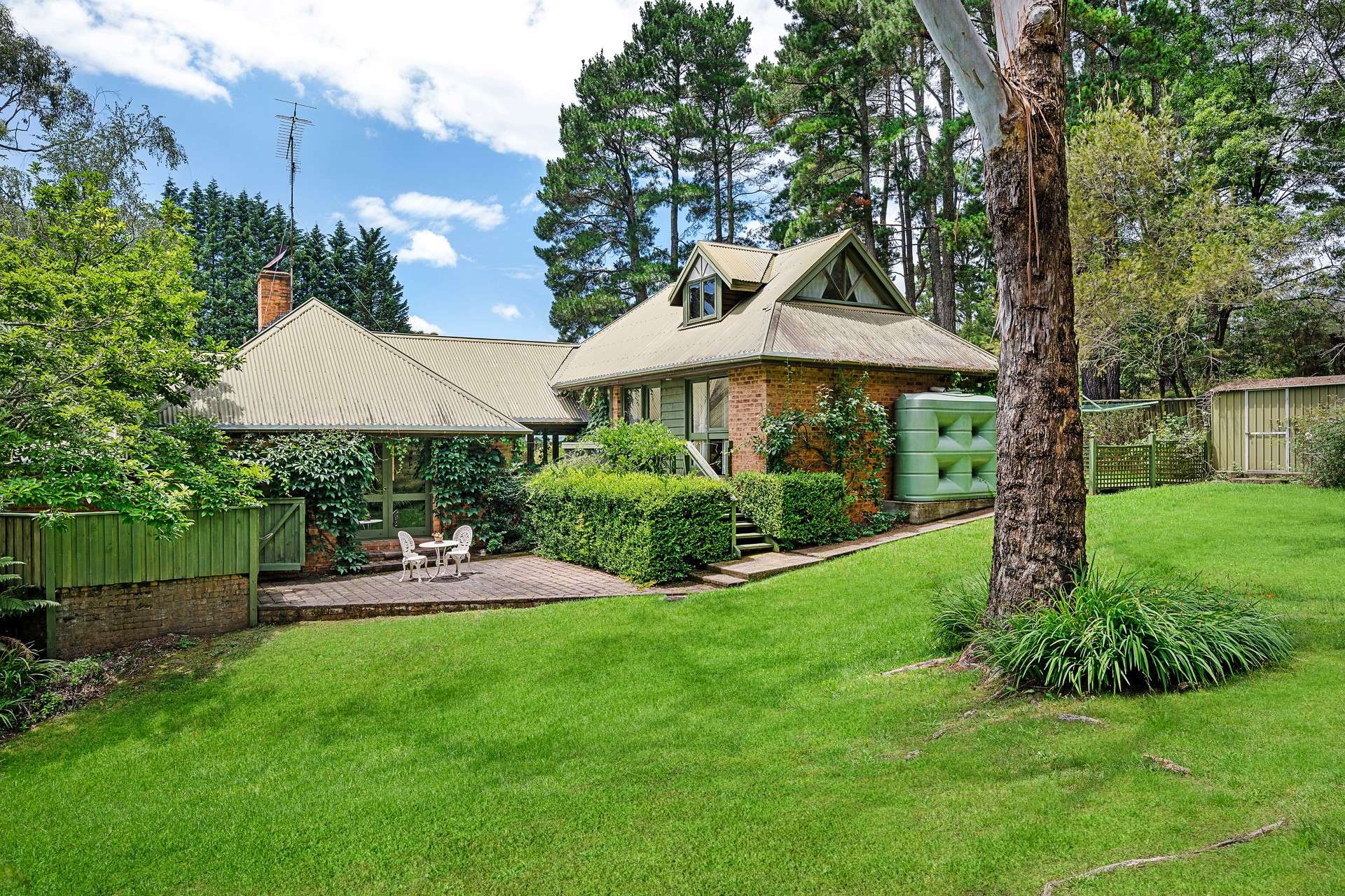 1-3 Jamieson Street, Wentworth Falls, NSW 2782 AUS