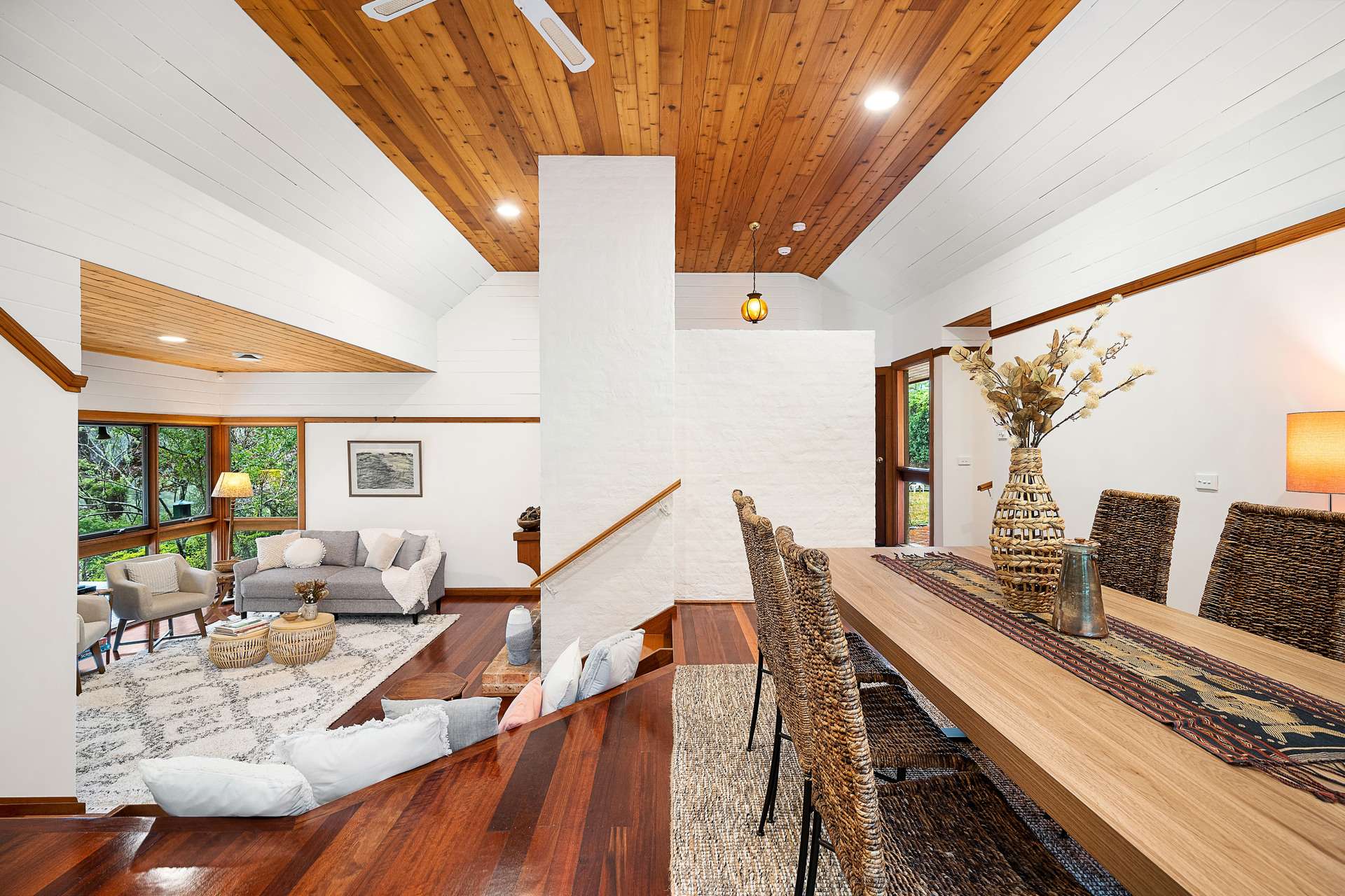 1-3 Jamieson Street, Wentworth Falls, NSW 2782 AUS