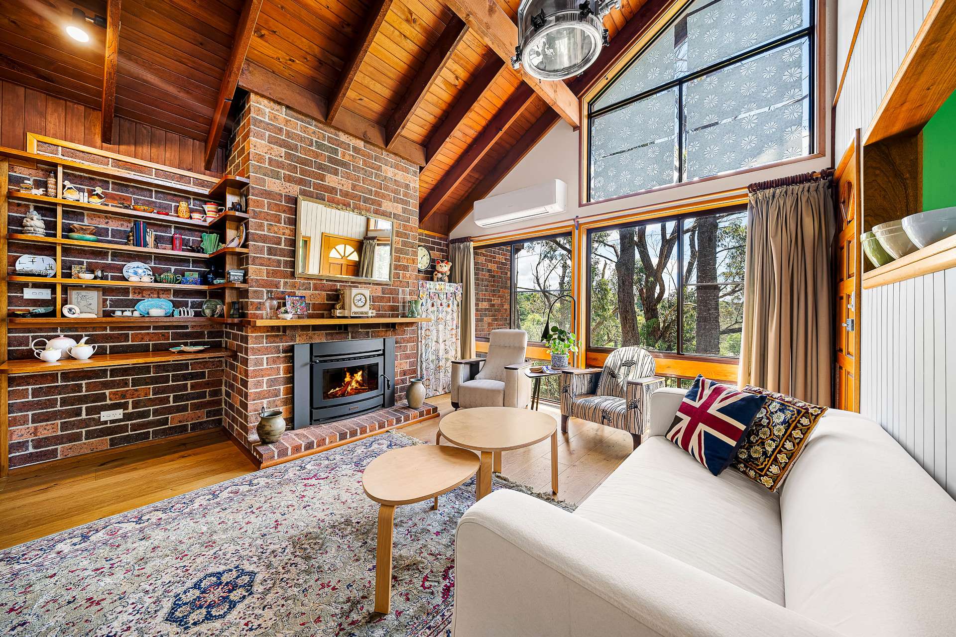20 Oaklands Road, Hazelbrook, NSW 2779 AUS