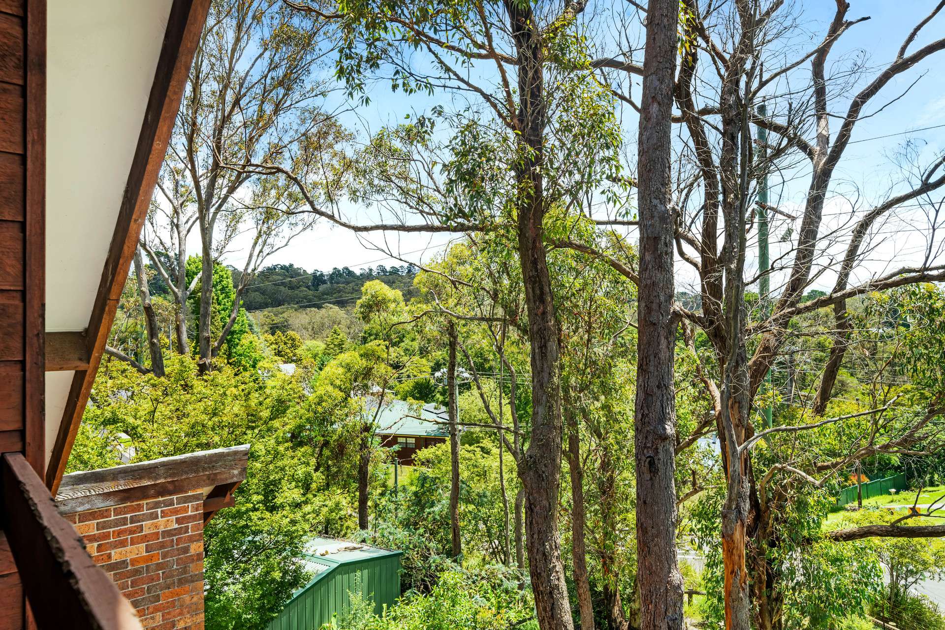 20 Oaklands Road, Hazelbrook, NSW 2779 AUS