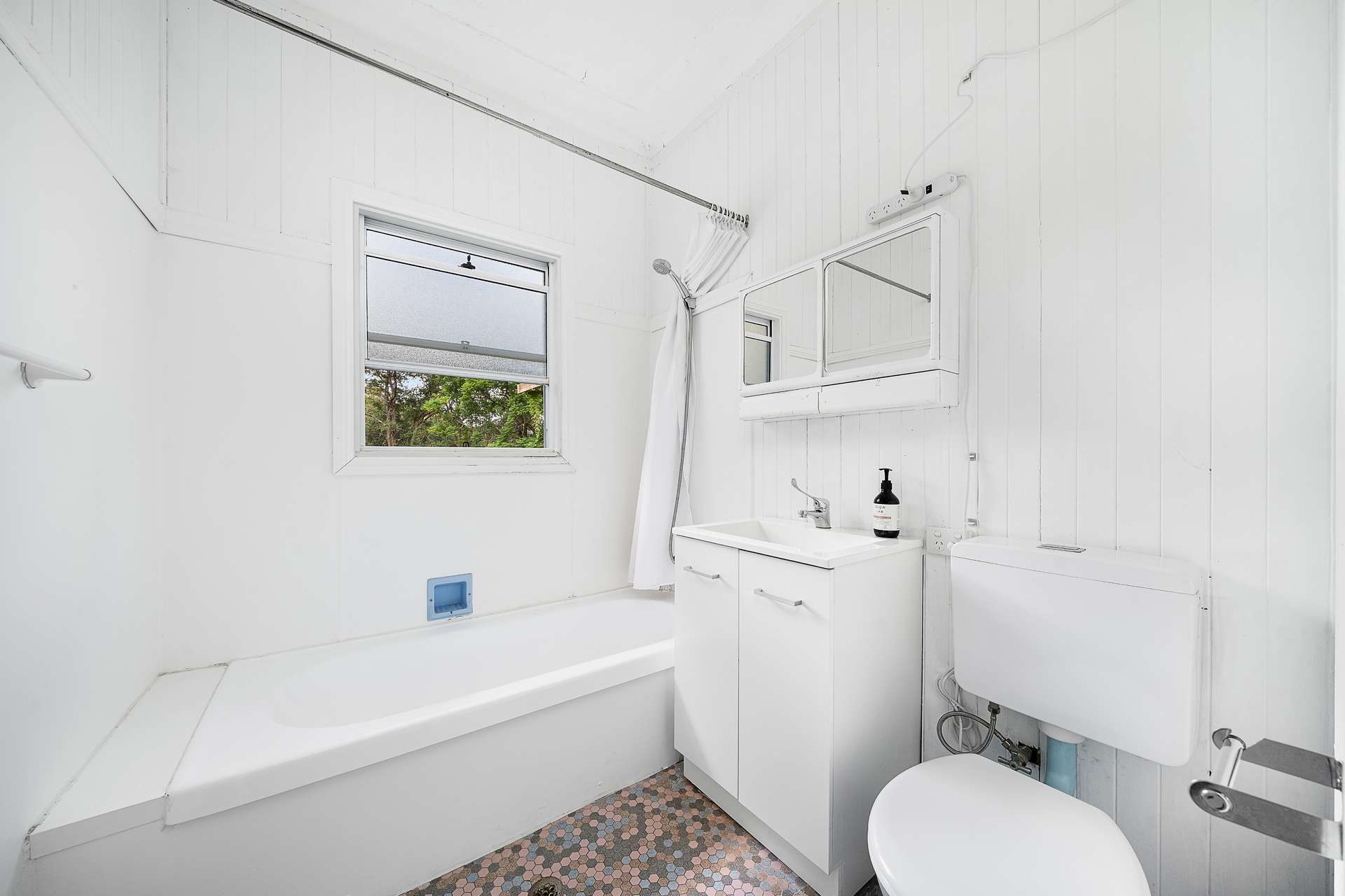 26 Catherine Crescent, Blaxland, NSW 2774 AUS