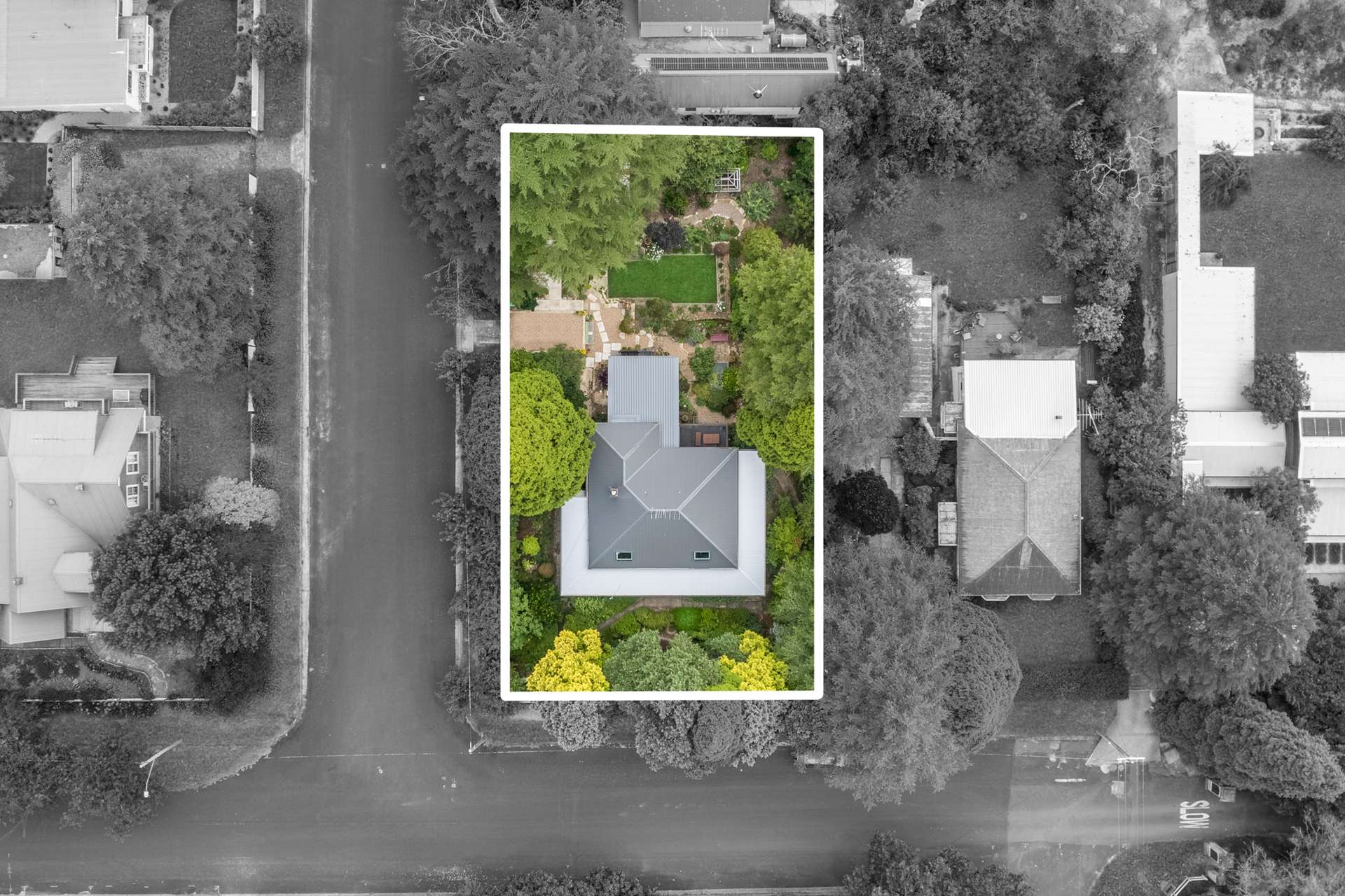 24 Malvern Road, Leura, NSW 2780 AUS