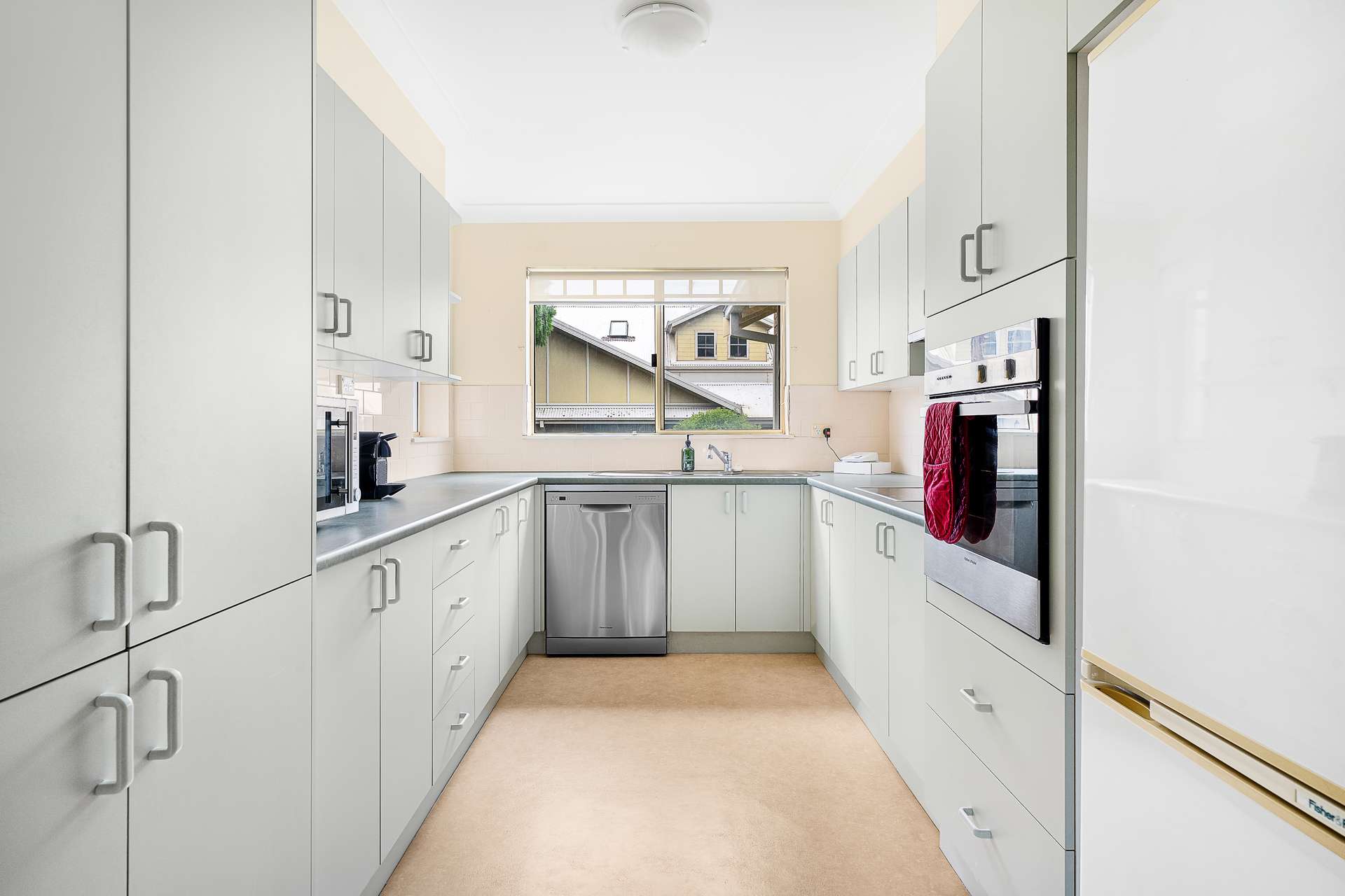 4/9 Page Avenue, Wentworth Falls, NSW 2782 AUS