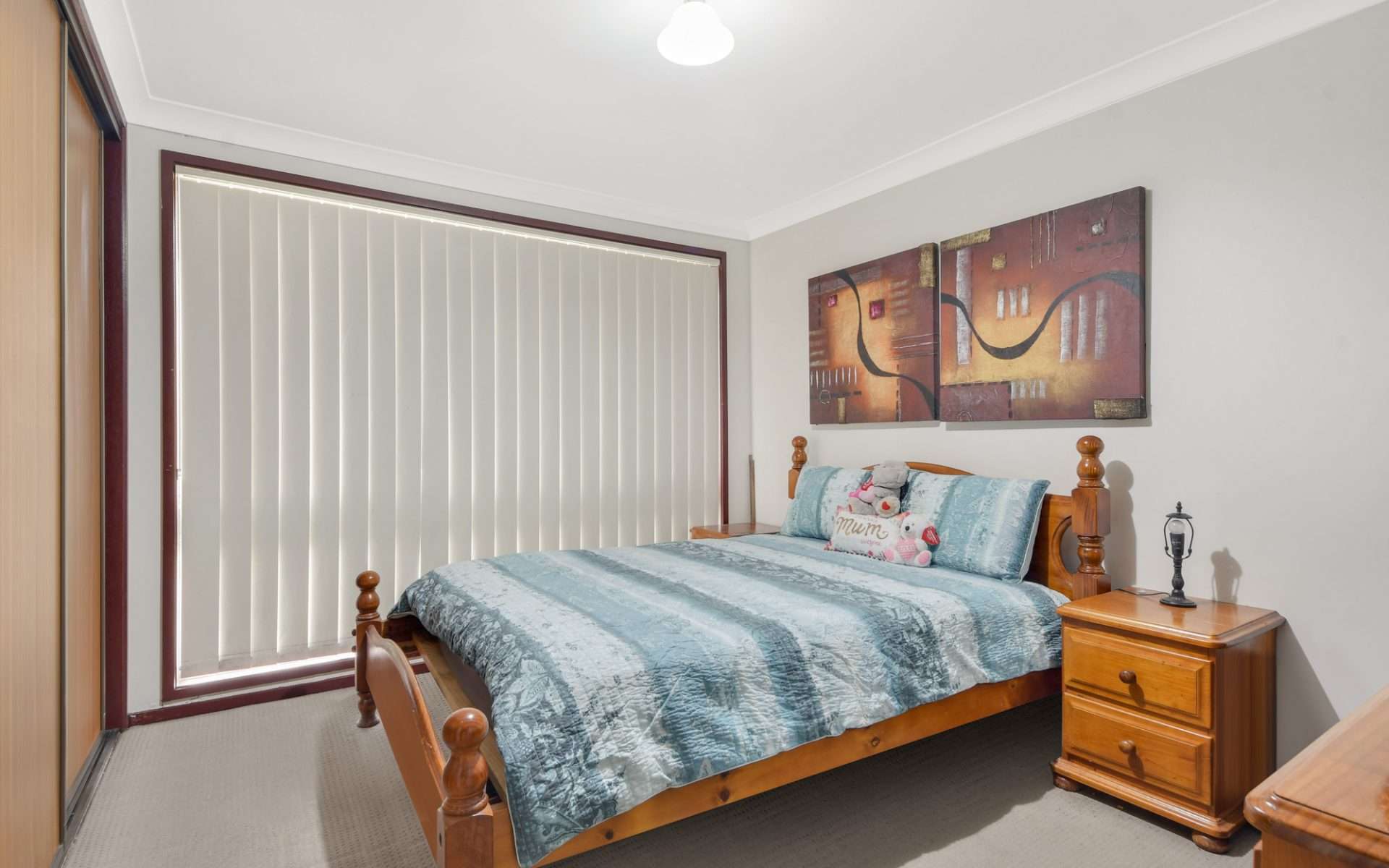 19 Alexandra Avenue, Wentworth Falls, NSW 2782 AUS