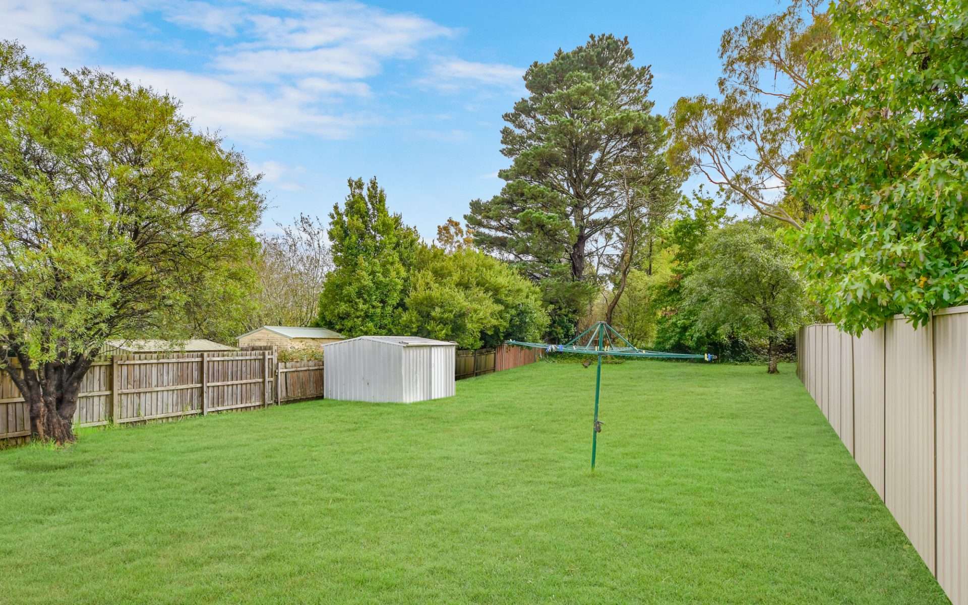 19 Alexandra Avenue, Wentworth Falls, NSW 2782 AUS