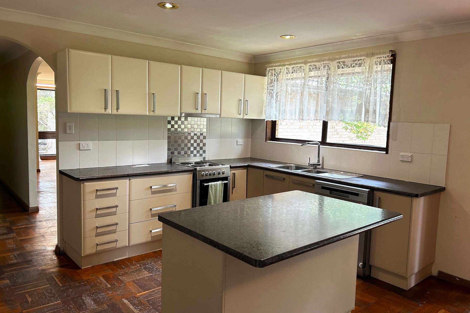 57 Third Avenue, Katoomba, NSW 2780 AUS