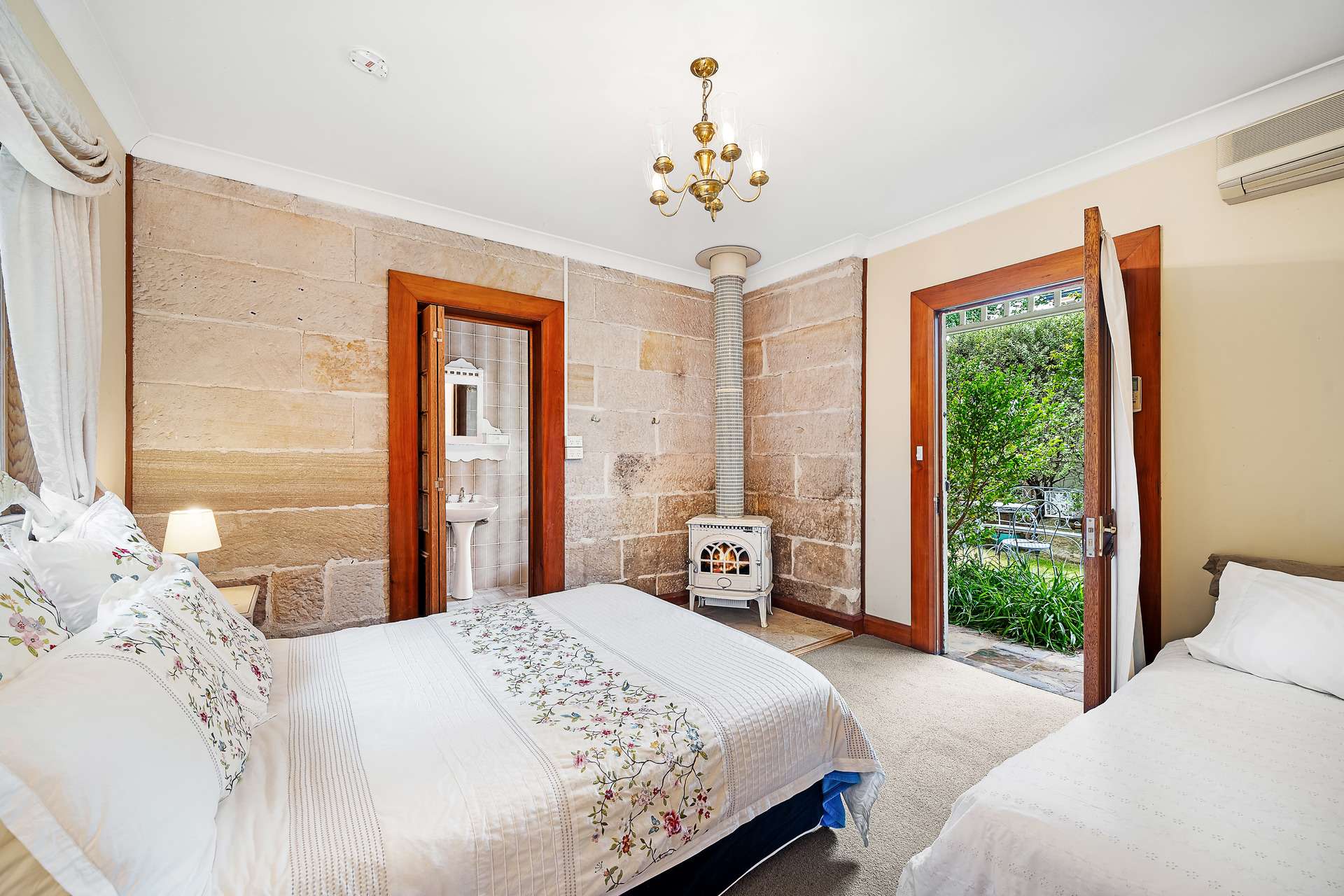 353 Great Western Highway, Springwood, NSW 2777 AUS