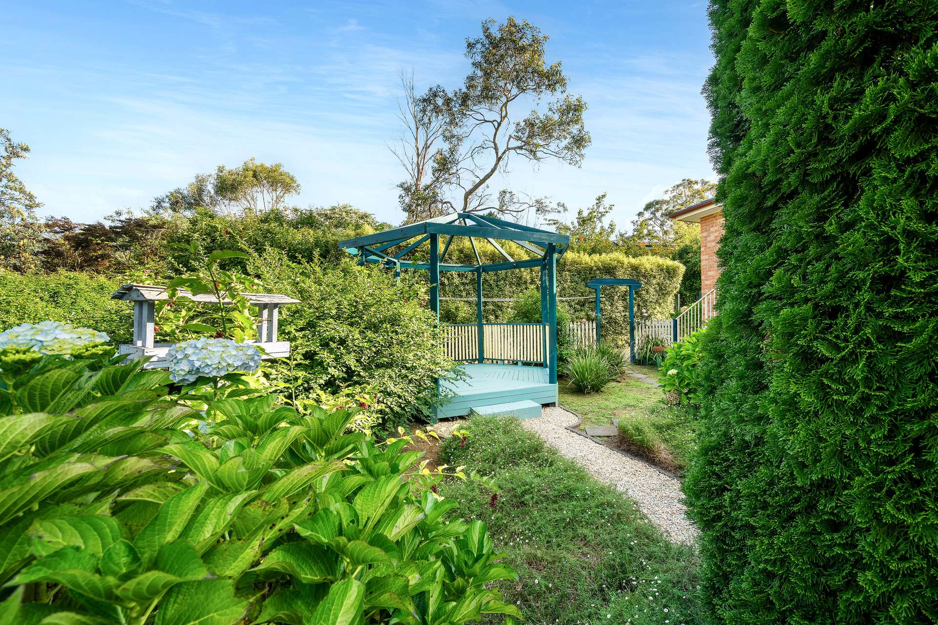 9 Flora Street, Wentworth Falls, NSW 2782 AUS