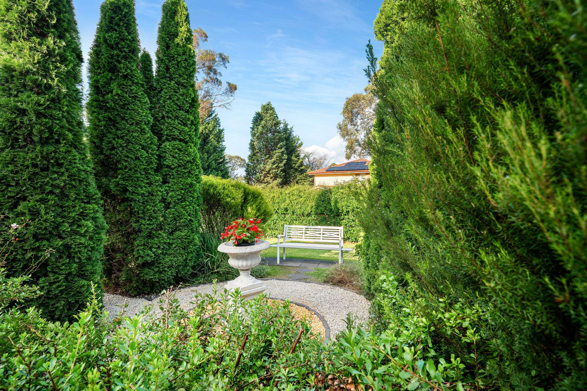 9 Flora Street, Wentworth Falls, NSW 2782 AUS