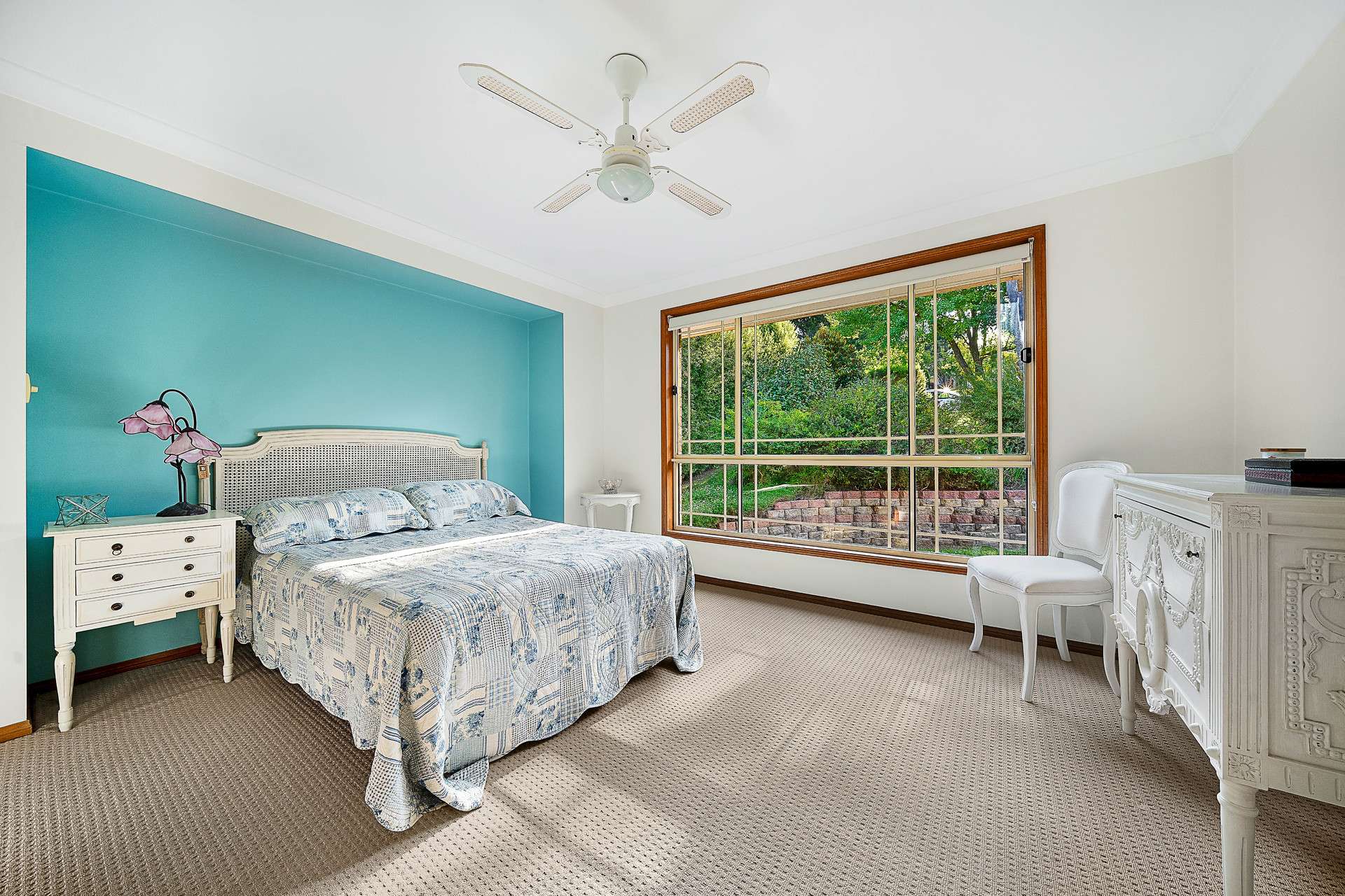 9 Flora Street, Wentworth Falls, NSW 2782 AUS