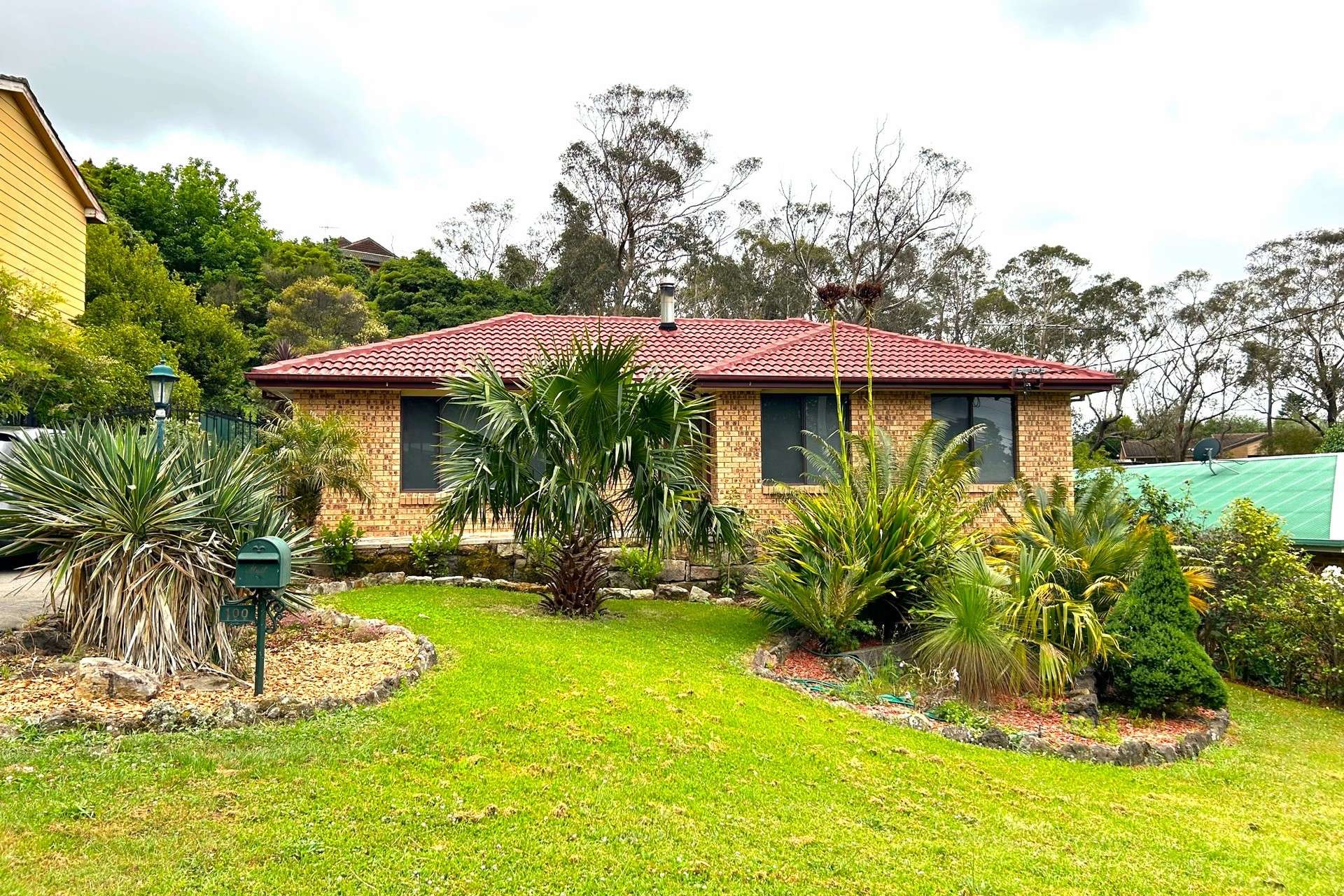 100 Hall Parade, Hazelbrook, NSW 2779 AUS