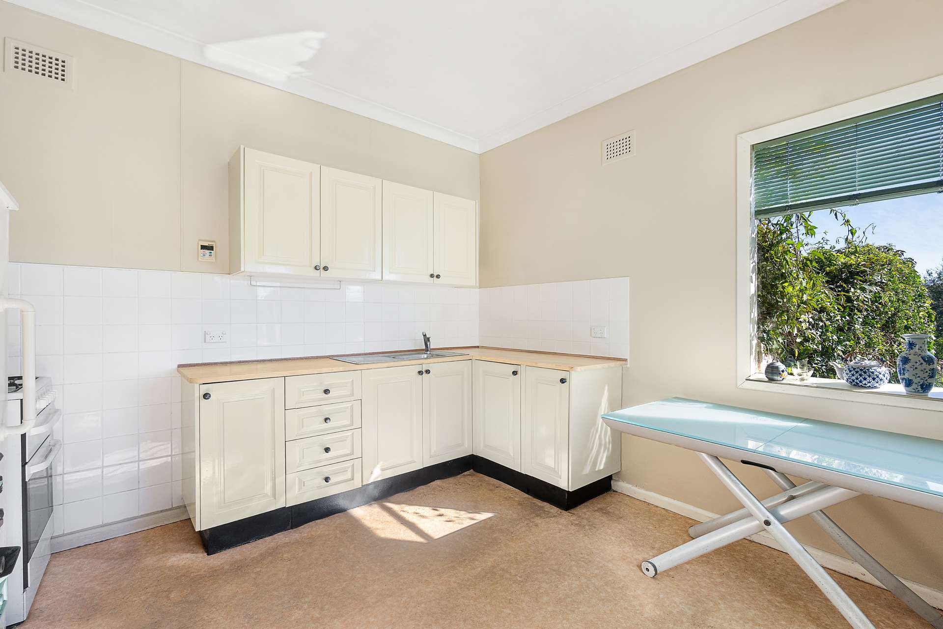 28 Lett Street, Katoomba, NSW 2780 AUS