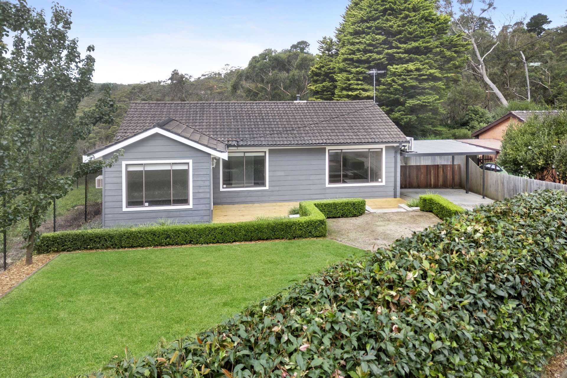 24 Hazel Avenue, Hazelbrook, NSW 2779 AUS