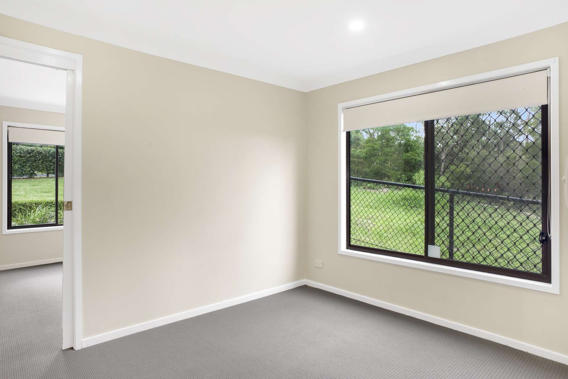 24 Hazel Avenue, Hazelbrook, NSW 2779 AUS