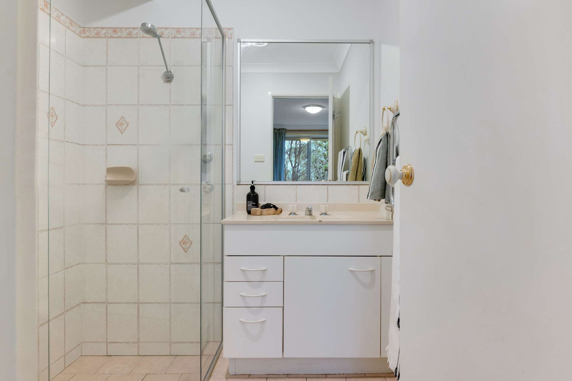 45 Hill Street, Wentworth Falls, NSW 2782 AUS