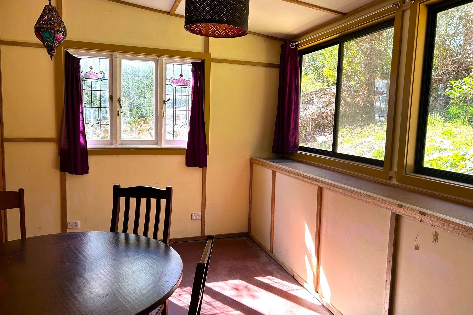 18 Kundibar Street, Katoomba, NSW 2780 AUS