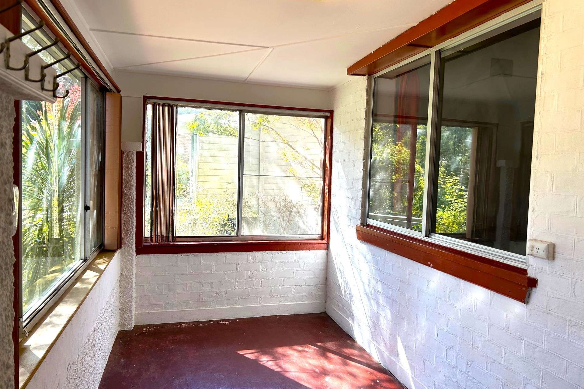 18 Kundibar Street, Katoomba, NSW 2780 AUS