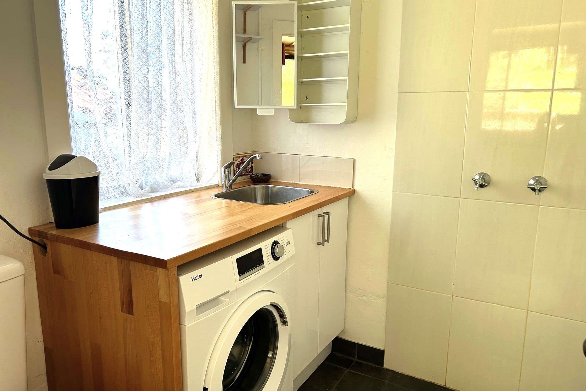 18 Kundibar Street, Katoomba, NSW 2780 AUS