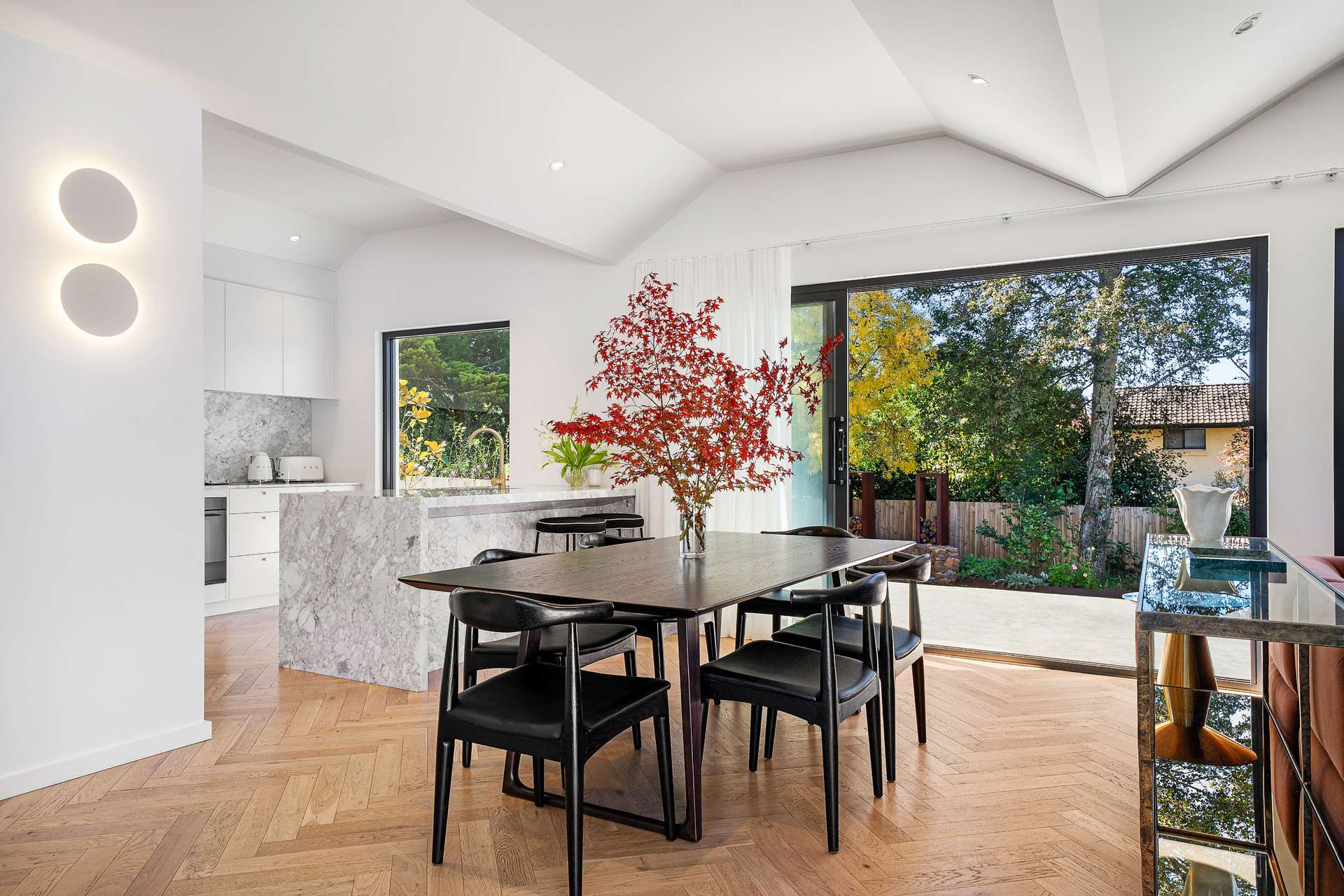 14 Appledon Avenue, Wentworth Falls, NSW 2782 AUS