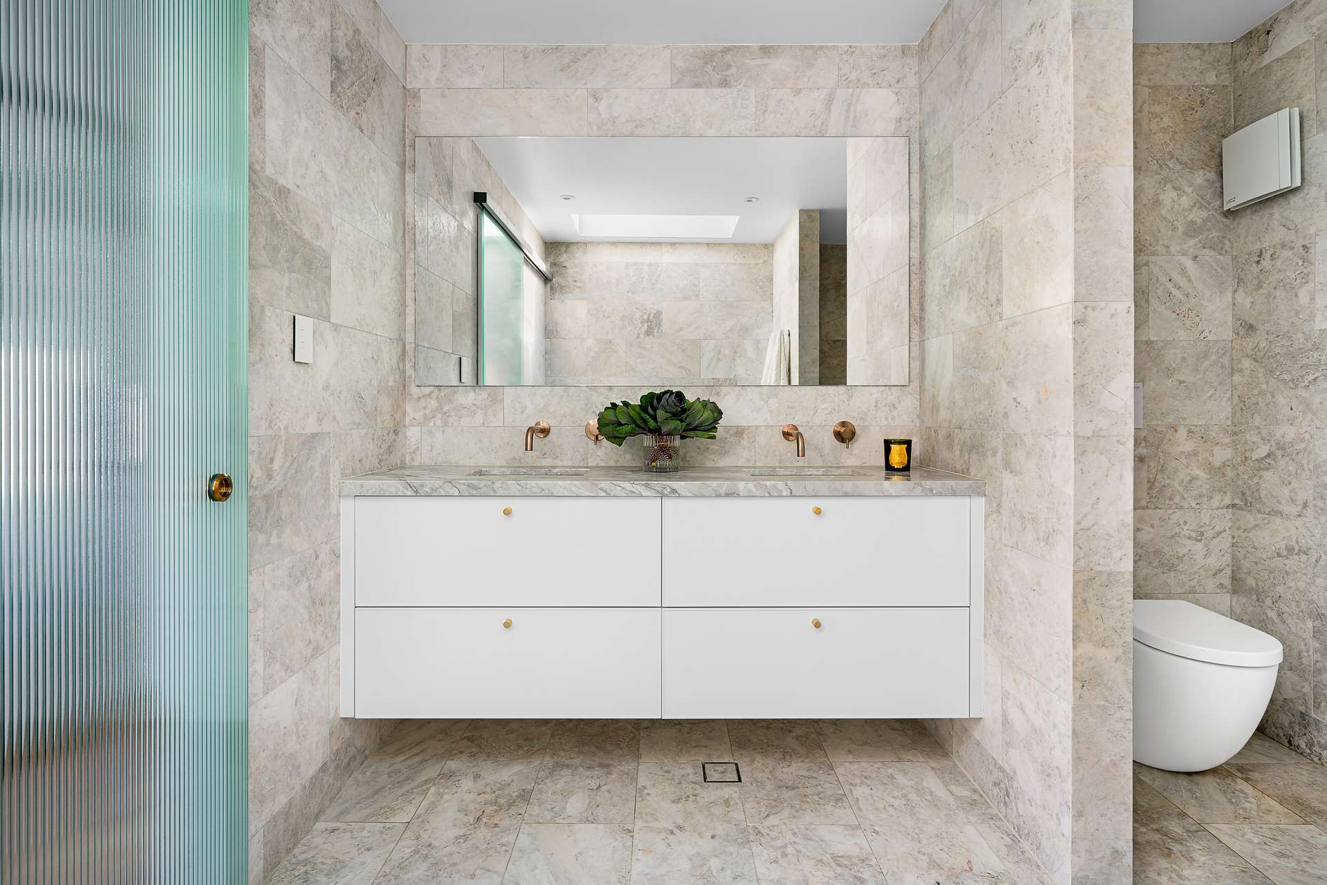 14 Appledon Avenue, Wentworth Falls, NSW 2782 AUS