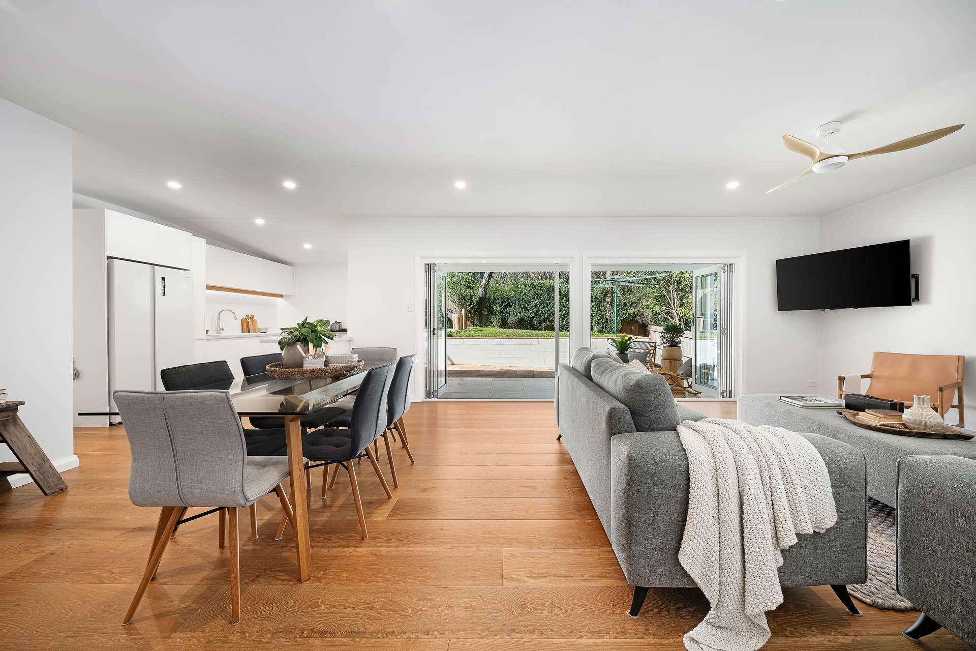 43 Govett Street, Katoomba, NSW 2780 AUS