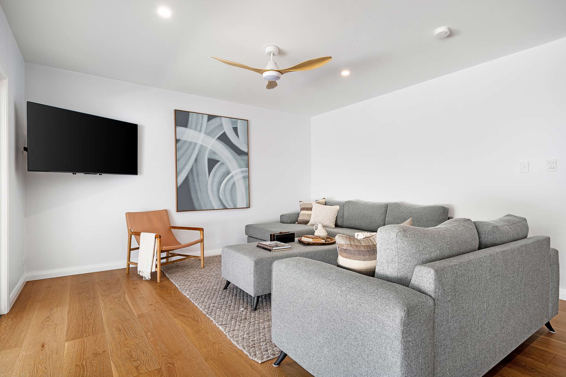 43 Govett Street, Katoomba, NSW 2780 AUS