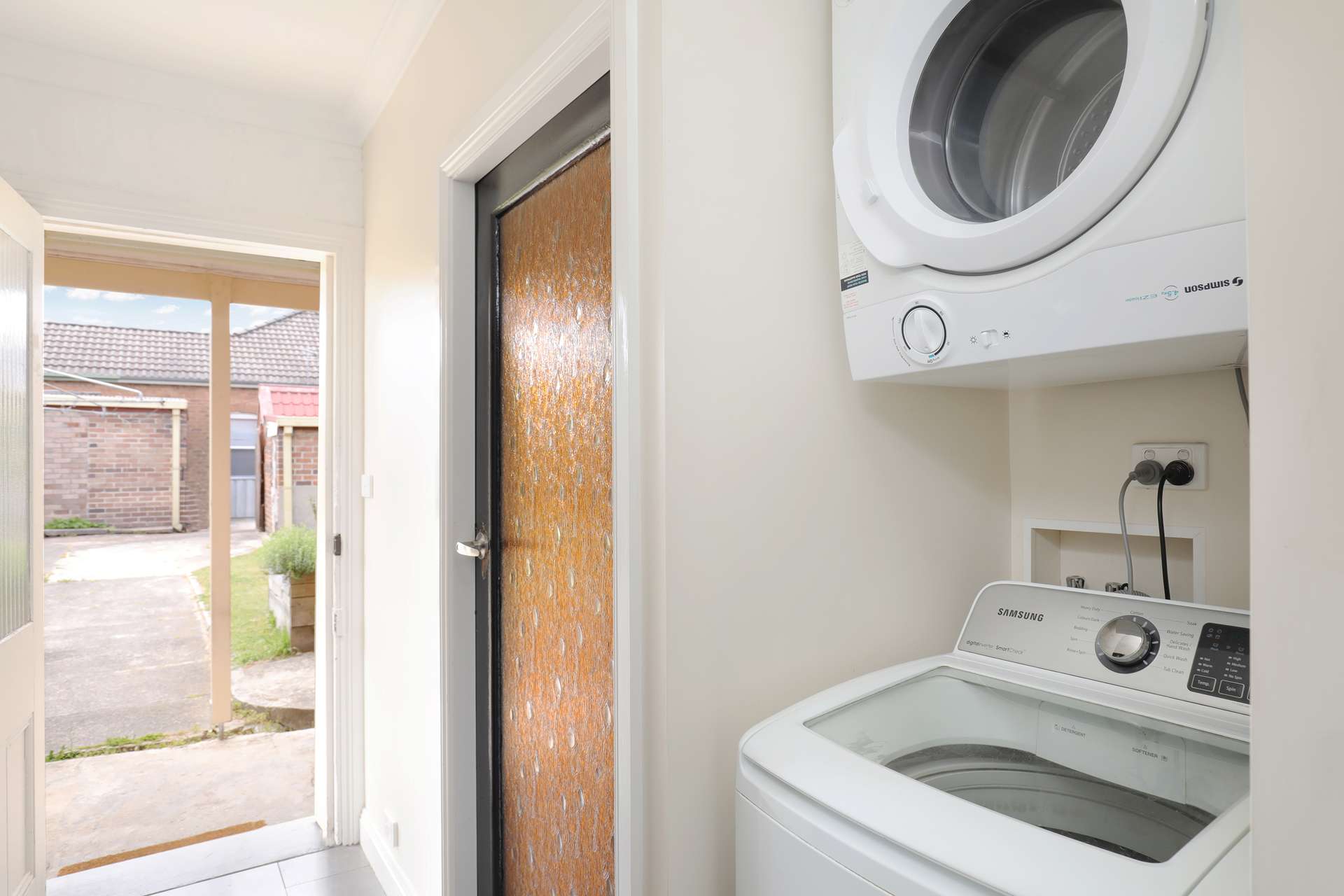 43 Railway Parade, Lithgow, NSW 2790 AUS