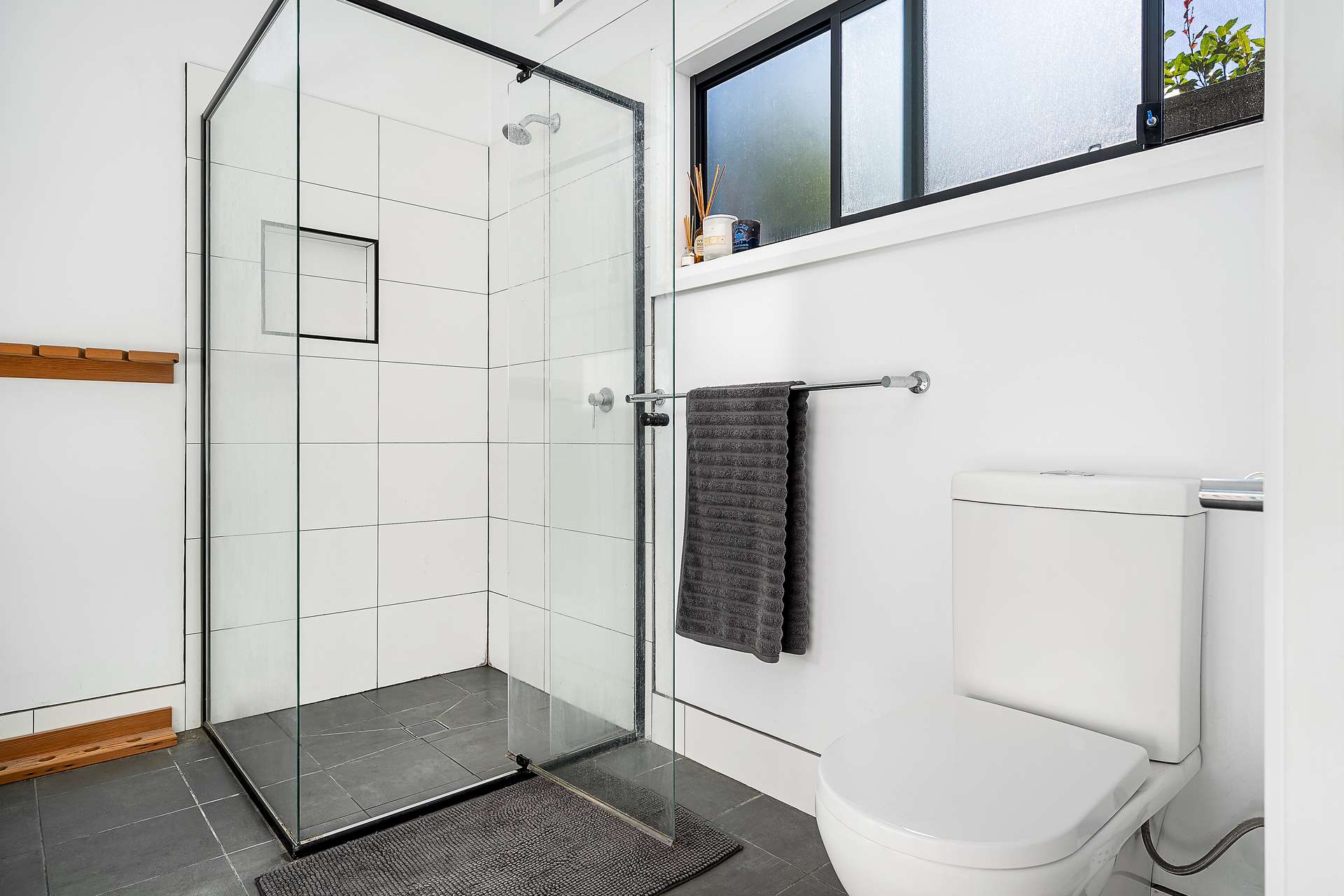 372 Great Western Highway, Bullaburra, NSW 2784 AUS