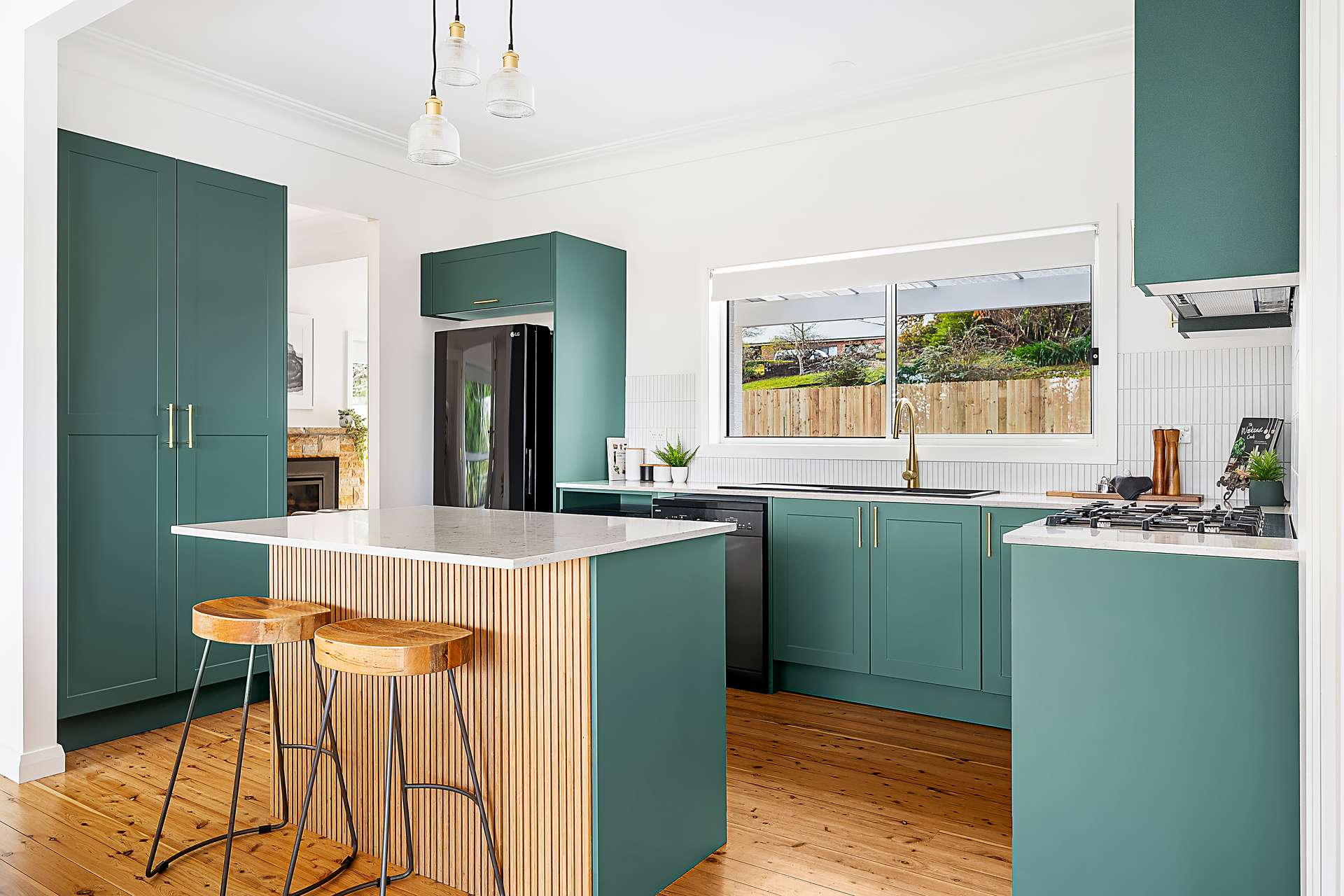 6 Lachlan Avenue, Leura, NSW 2780 AUS