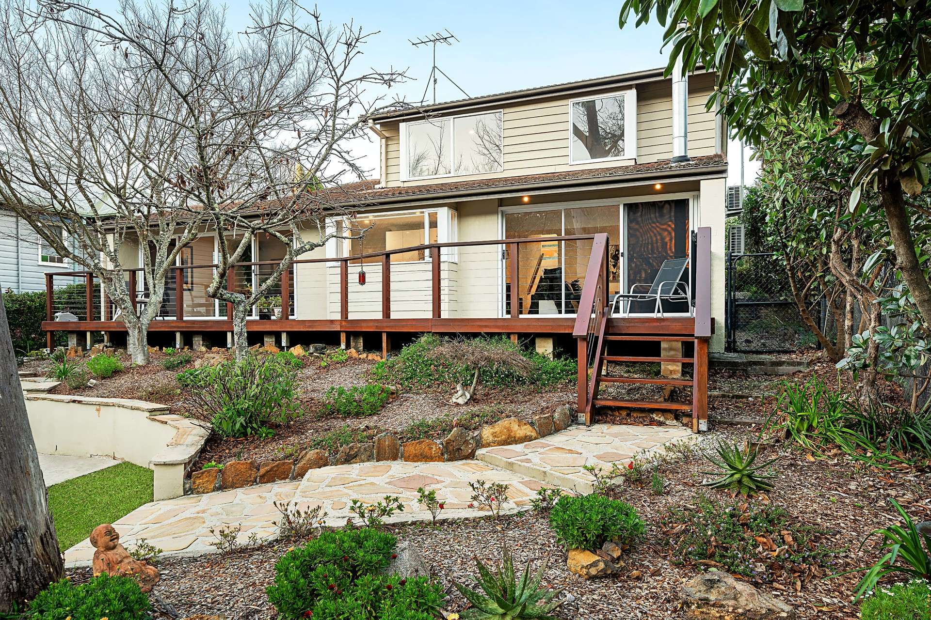 23 Galston Crescent, Leura, NSW 2780 AUS