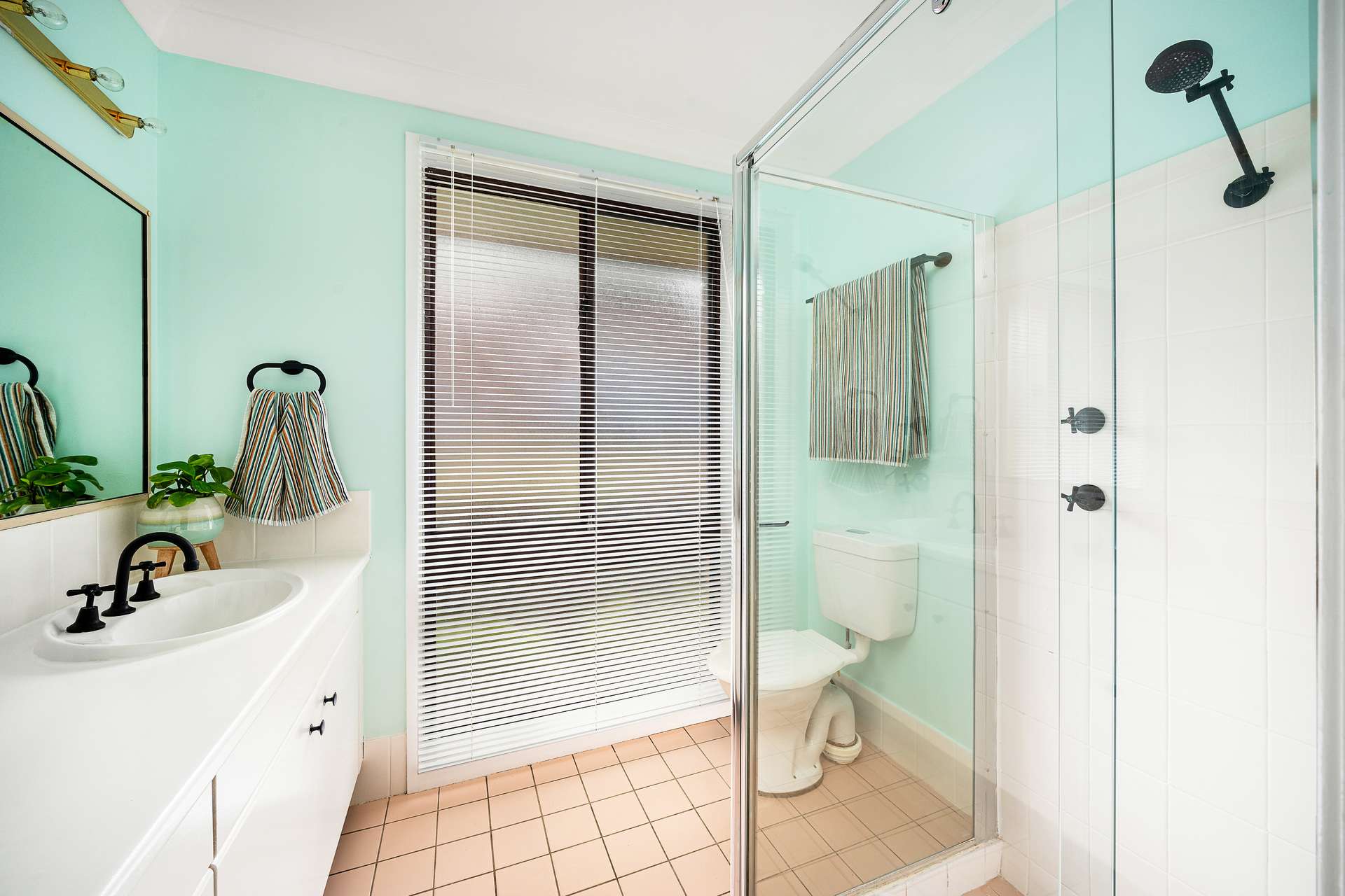 37 Hill Street, Wentworth Falls, NSW 2782 AUS