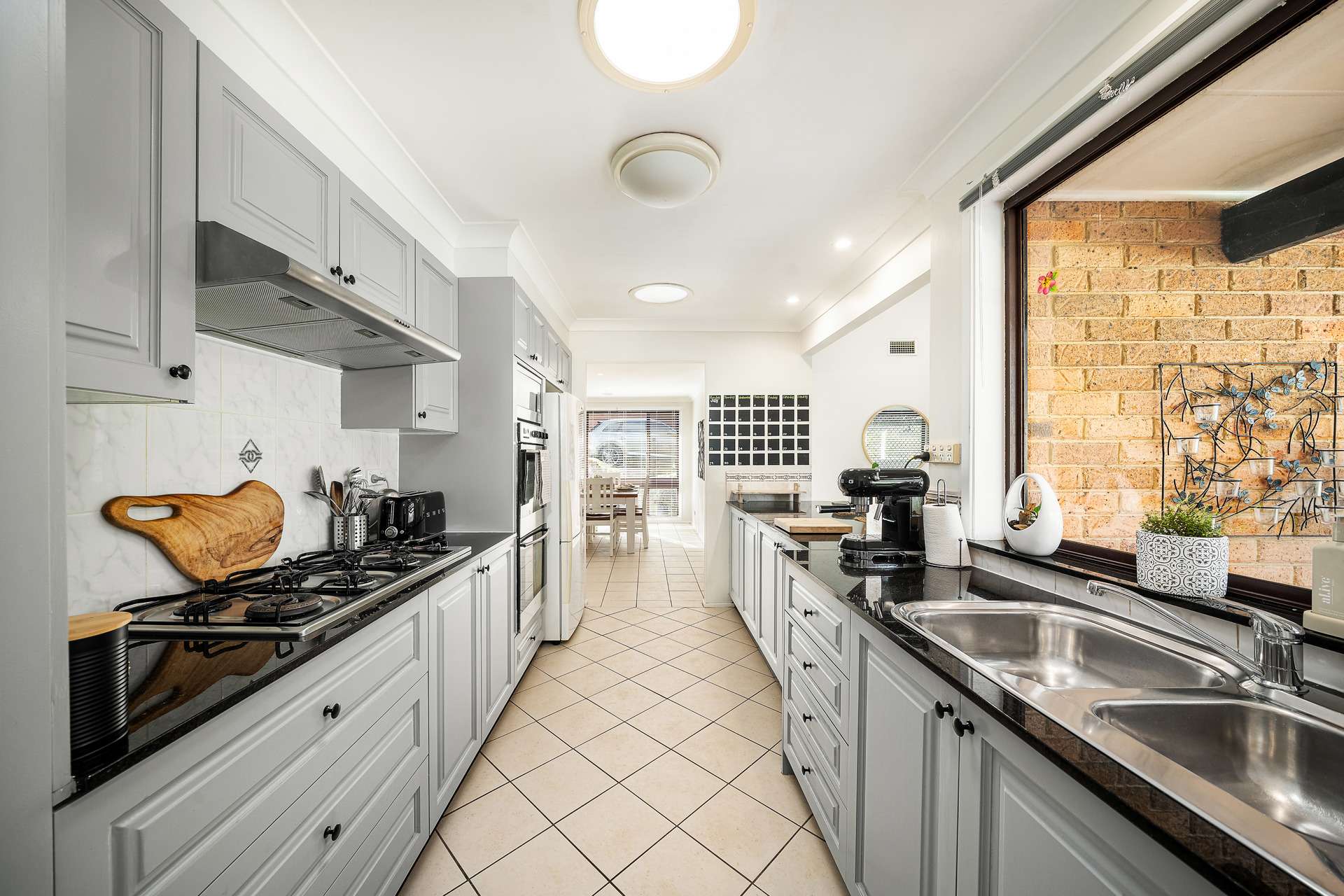 37 Hill Street, Wentworth Falls, NSW 2782 AUS