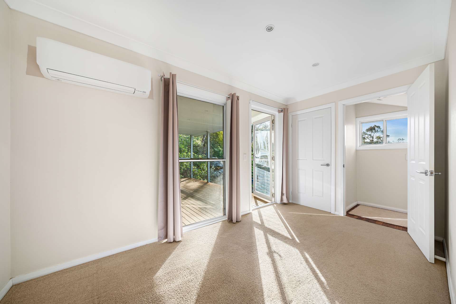 69 Pimelea Drive, Woodford, NSW 2778 AUS