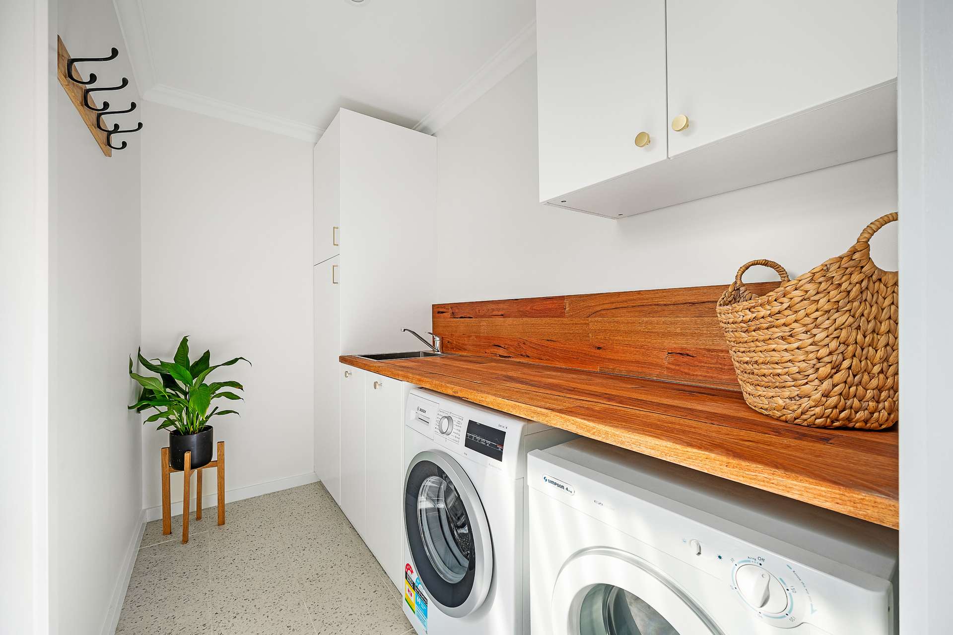 104 Hall Parade, Hazelbrook, NSW 2779 AUS