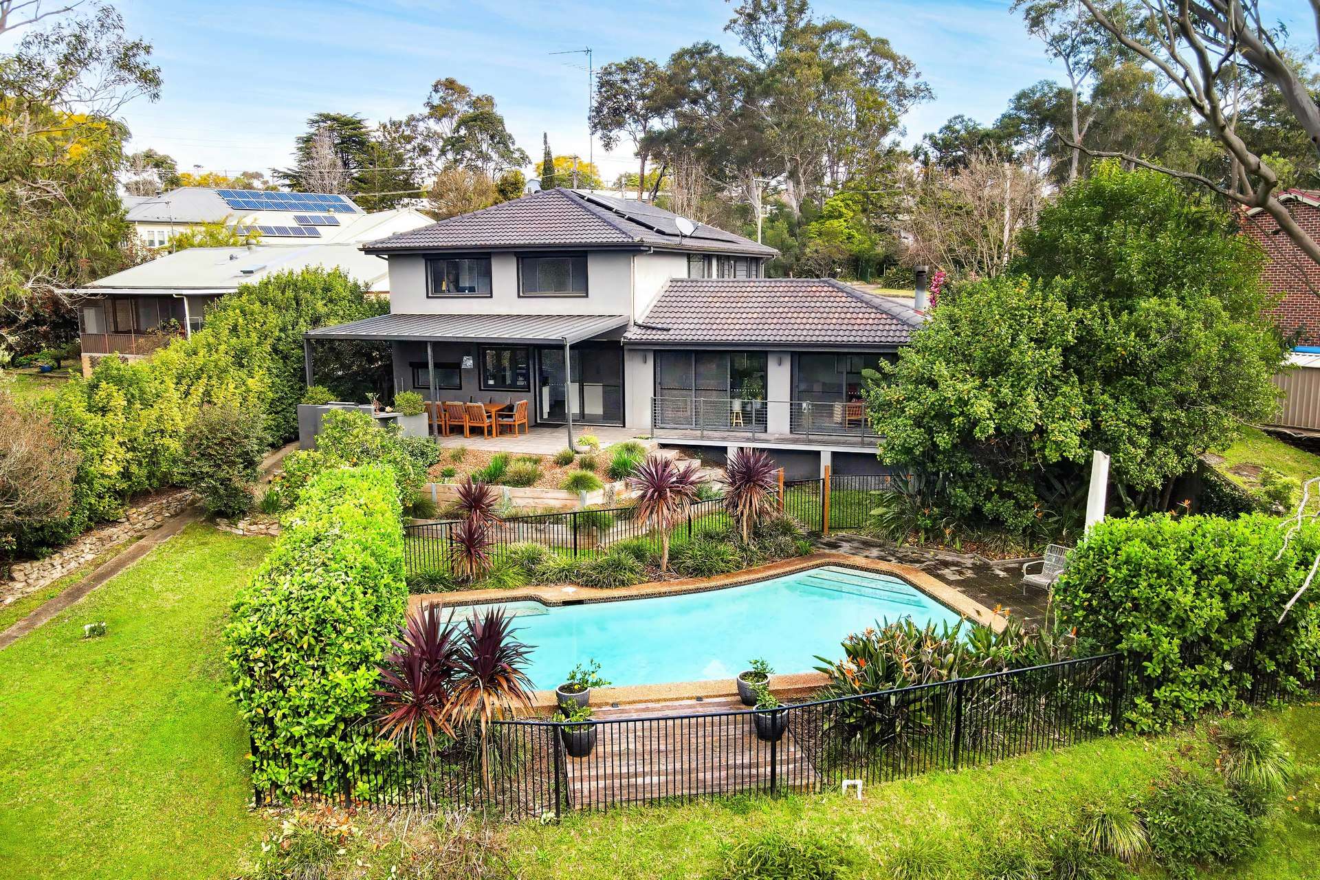 4 North Circle, Blaxland, NSW 2774 AUS