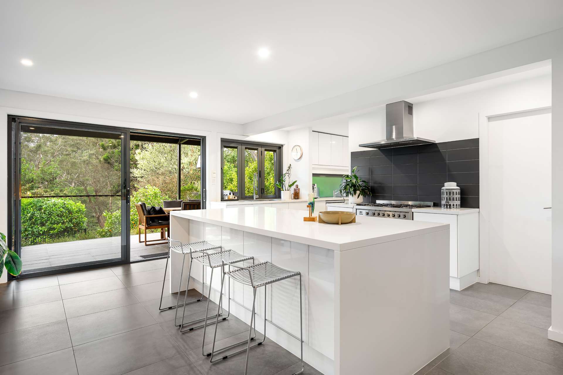 4 North Circle, Blaxland, NSW 2774 AUS